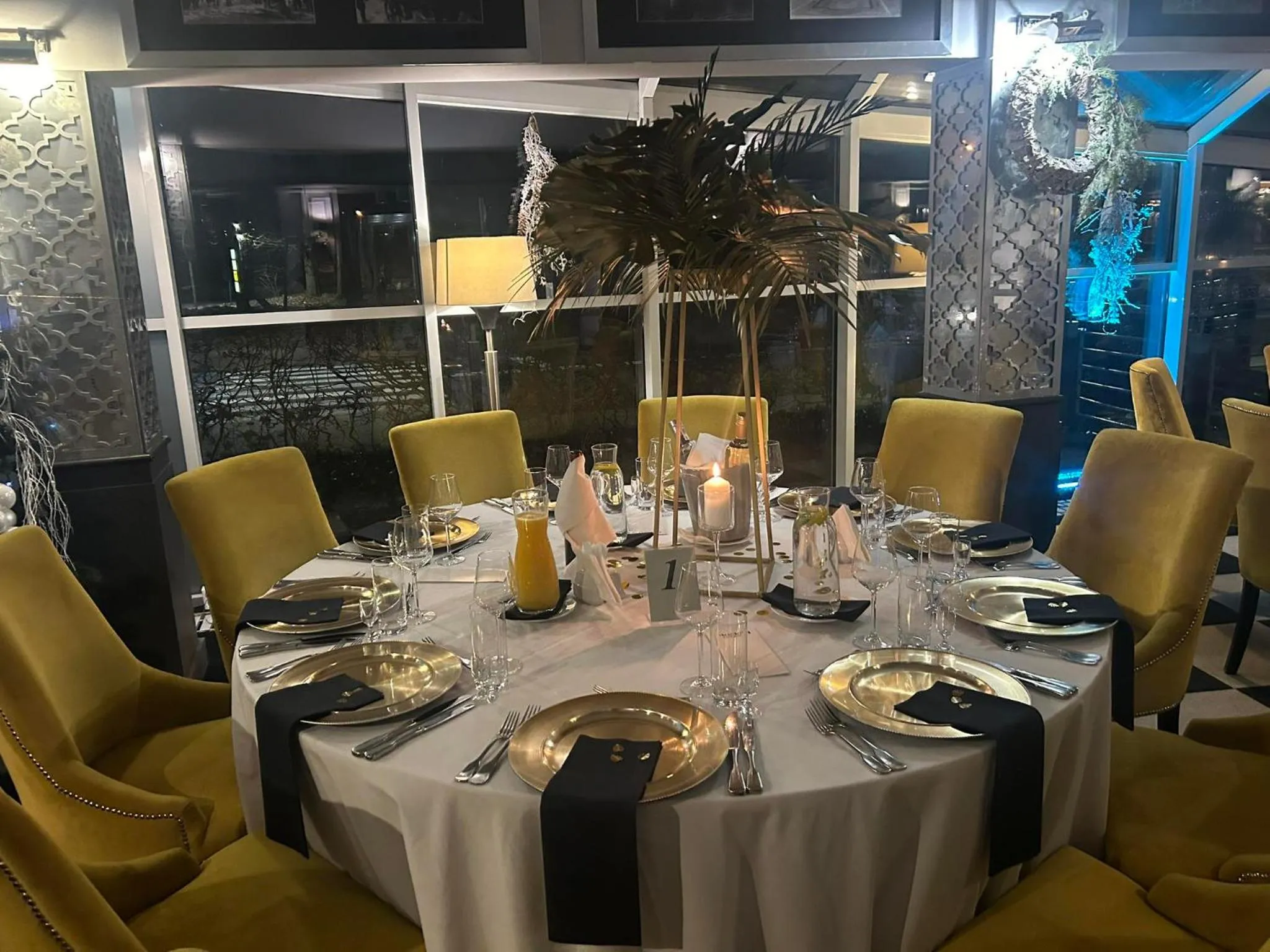 Restaurant/places to eat in Hotel Mościcki