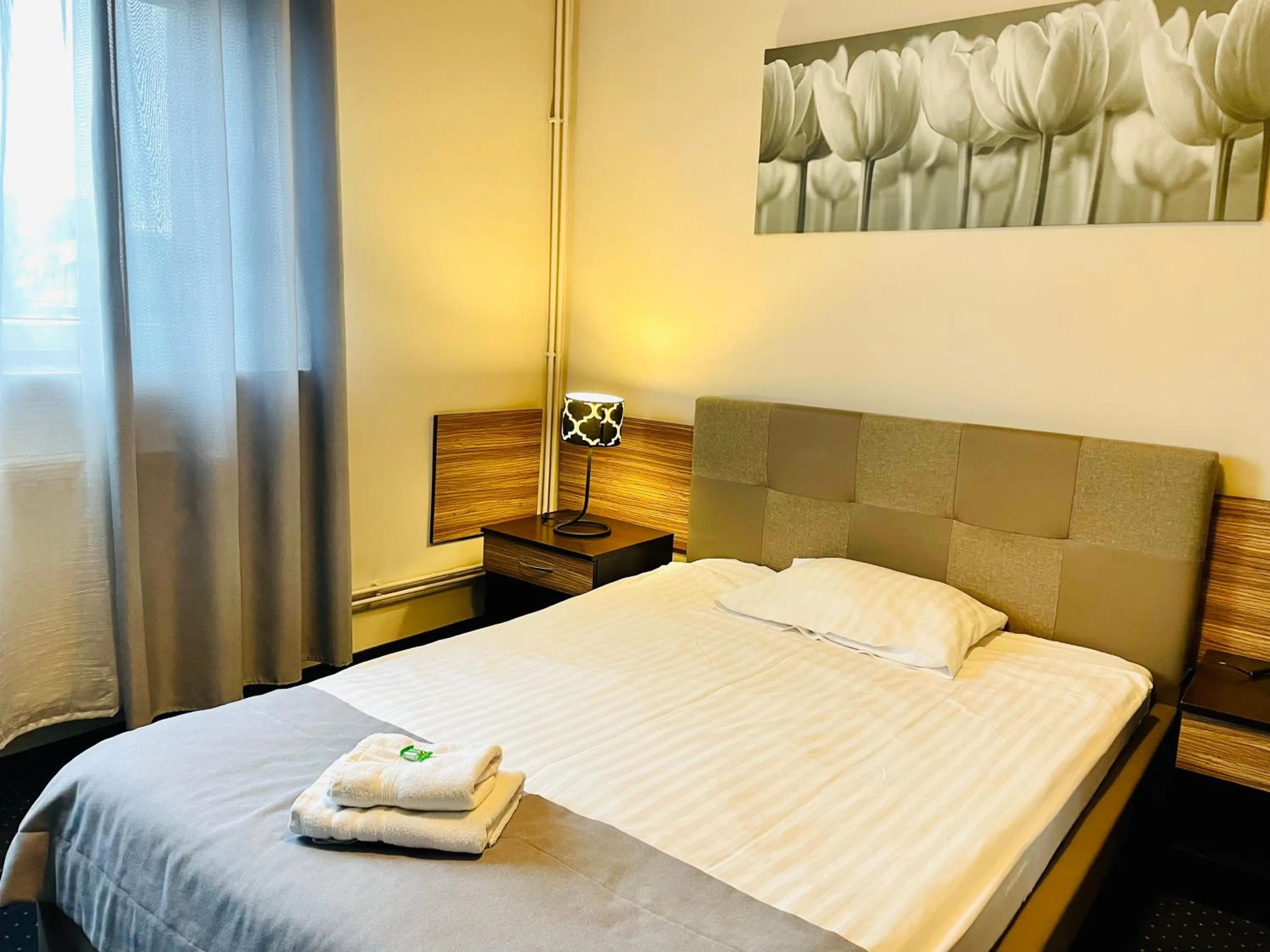 Bed in Hotel Seven 7