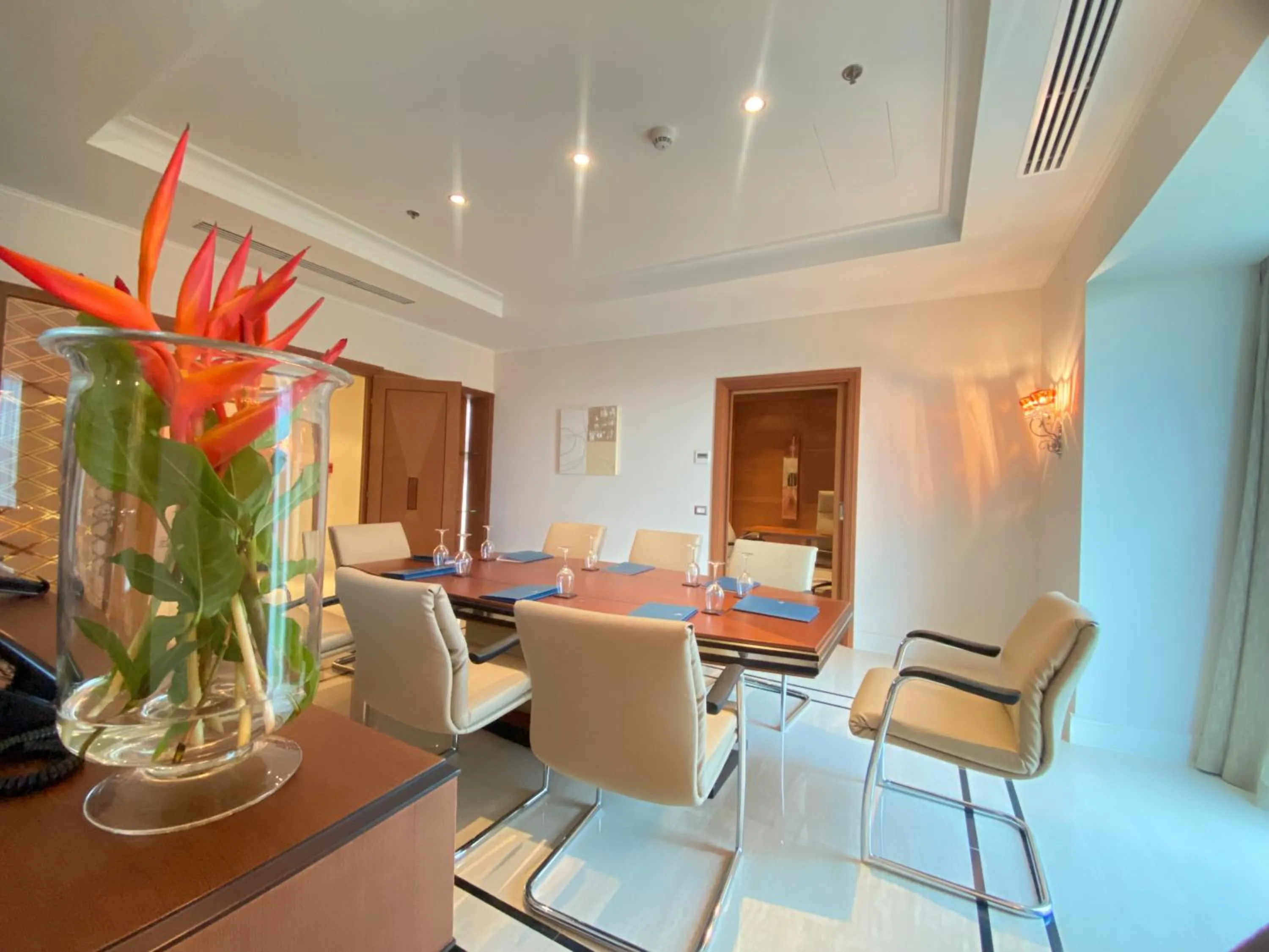 Seating area in Grand Hotel Djibloho