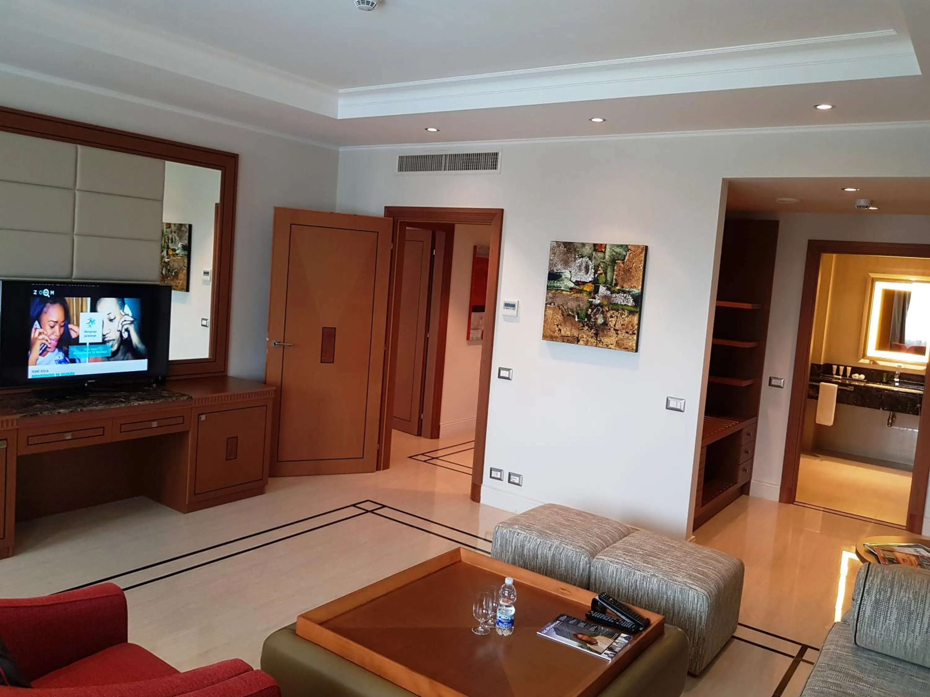 TV and multimedia in Grand Hotel Djibloho