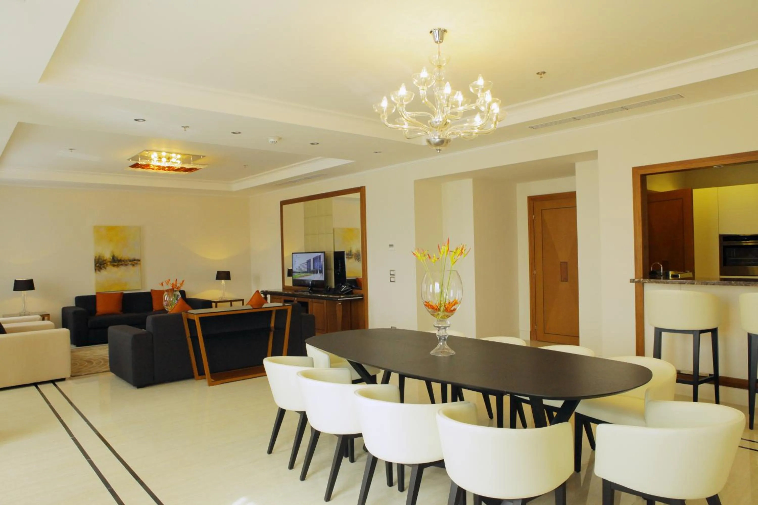 TV and multimedia in Grand Hotel Djibloho