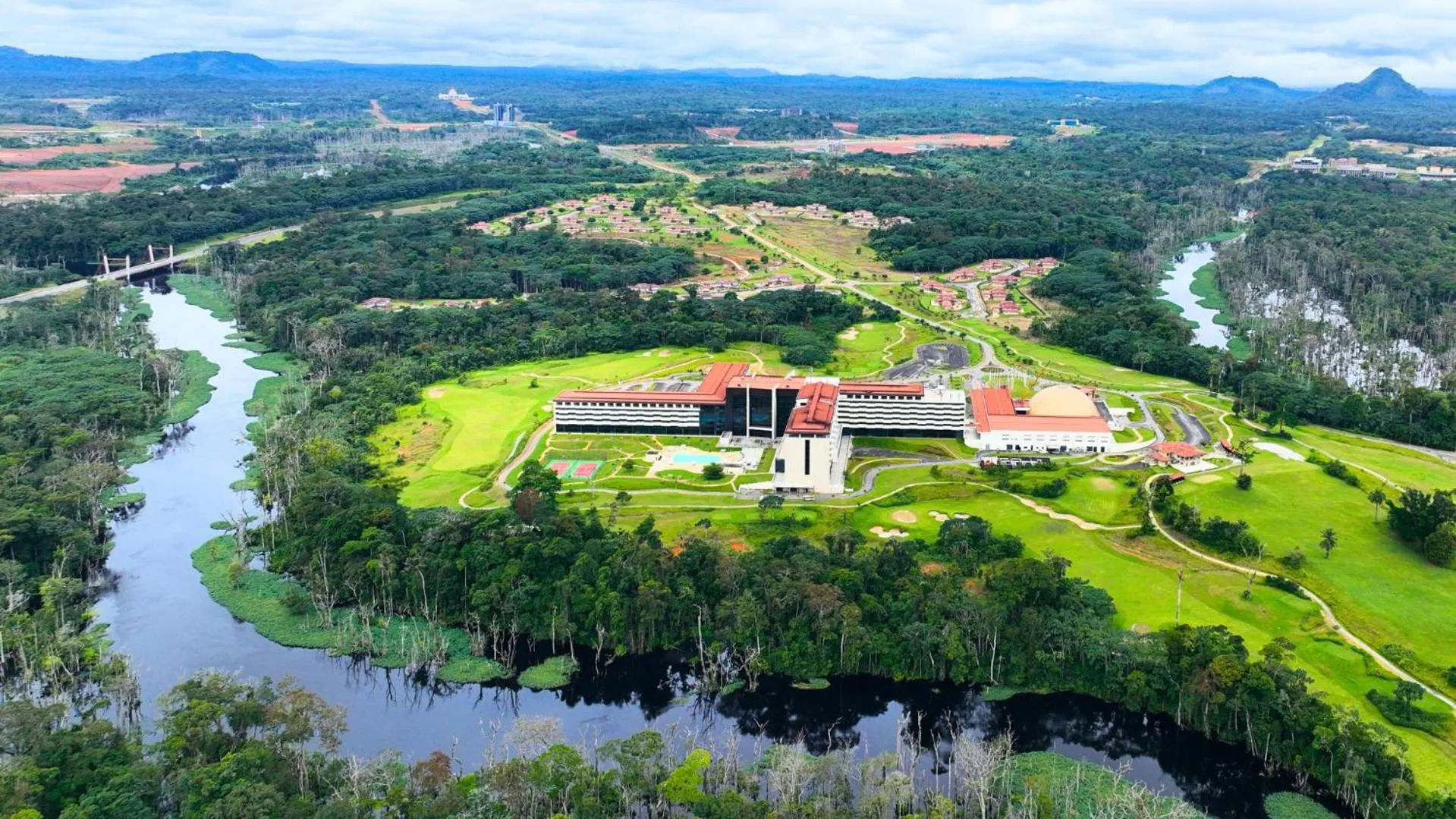 Natural landscape in Grand Hotel Djibloho