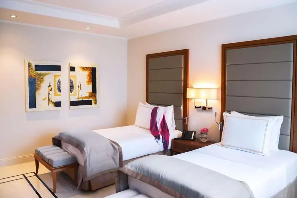 Superior Twin Room in Grand Hotel Djibloho Superior Twin Room in Grand Hotel Djibloho