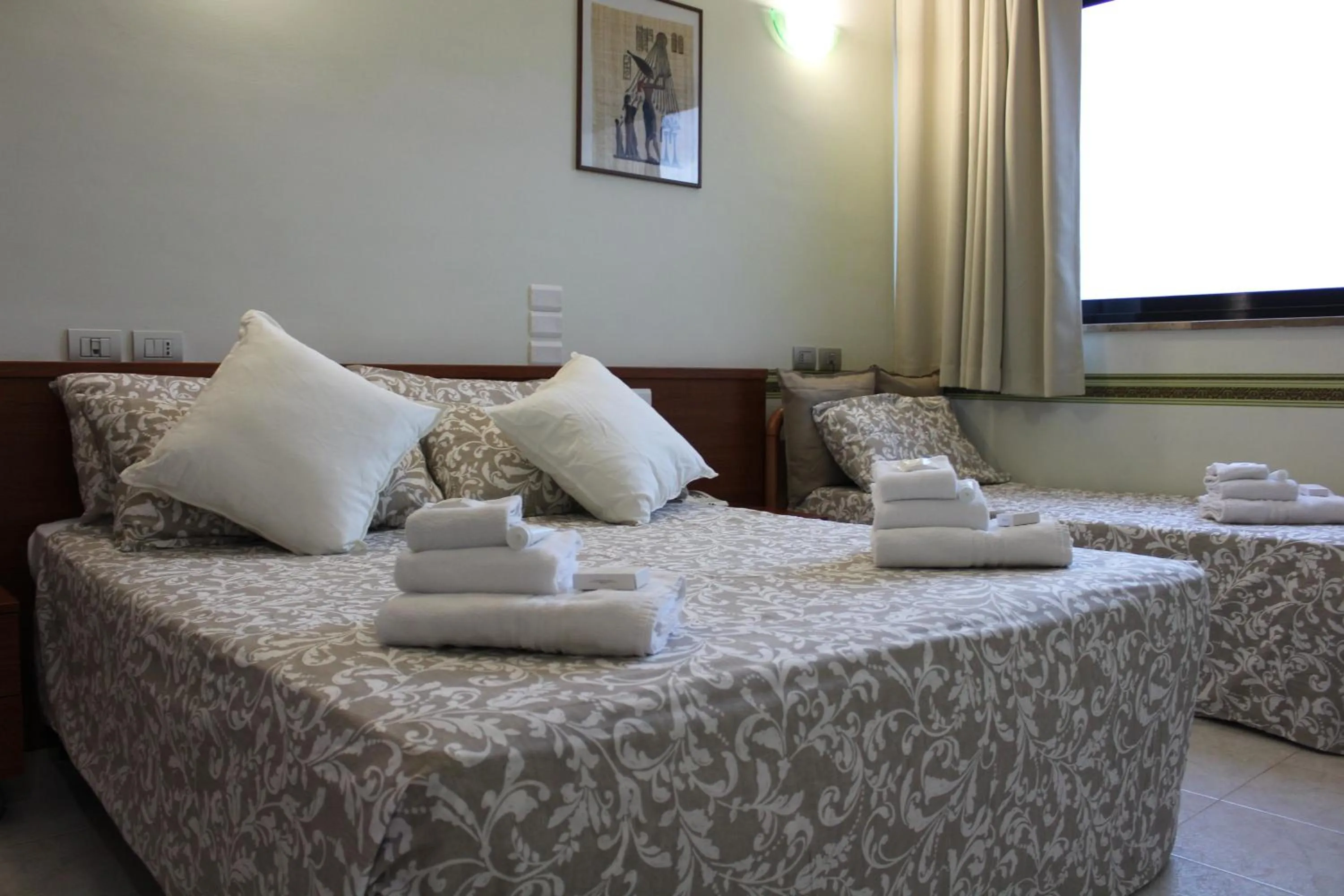 Bed in Hotel Cristallo Relais, Sure Hotel Collection By Best Western