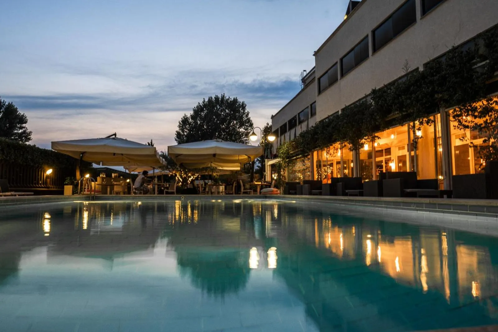 Swimming pool in Hotel Cristallo Relais, Sure Hotel Collection By Best Western