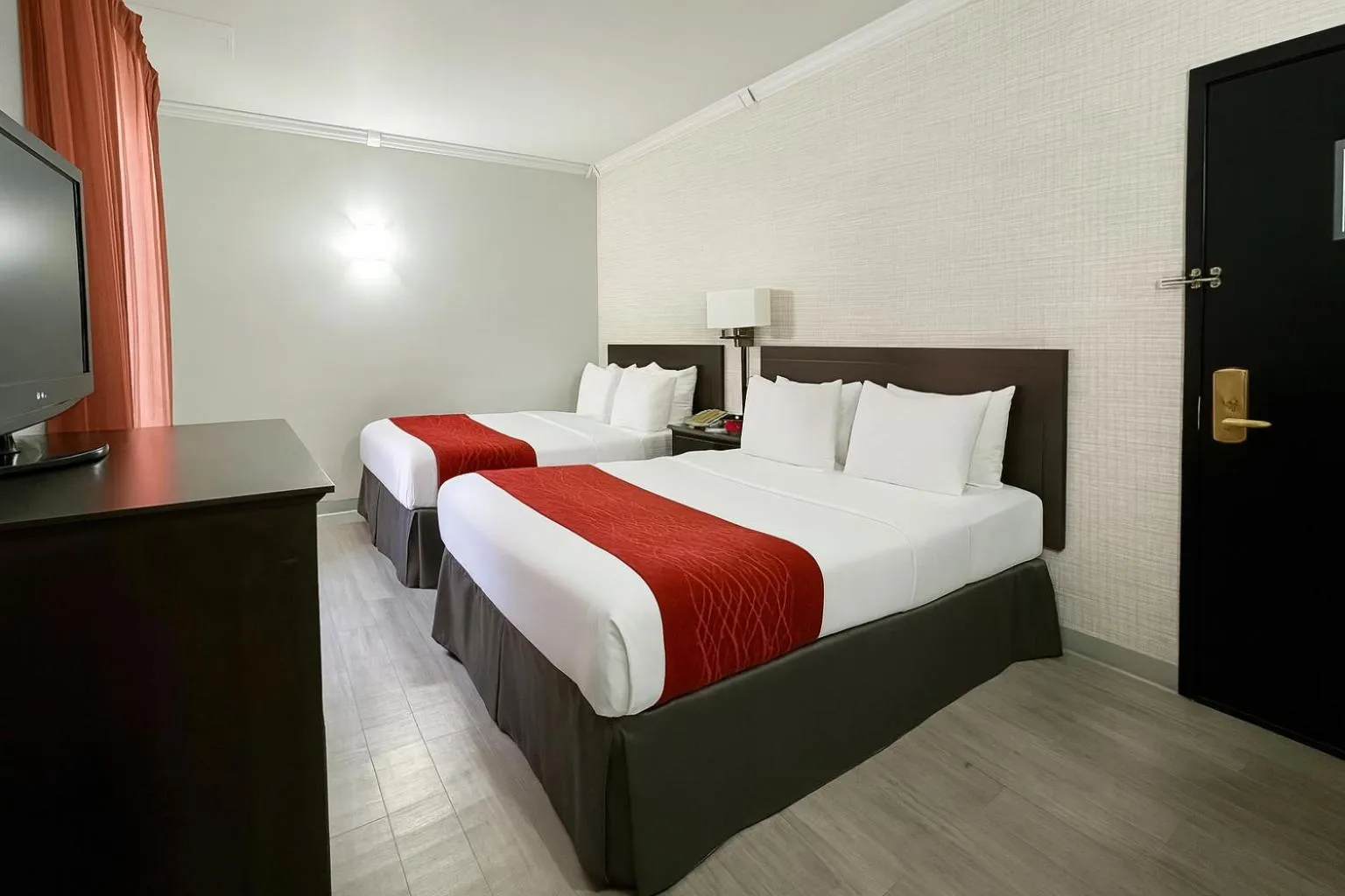 Bedroom, Bed in Heritage Hotel New York City