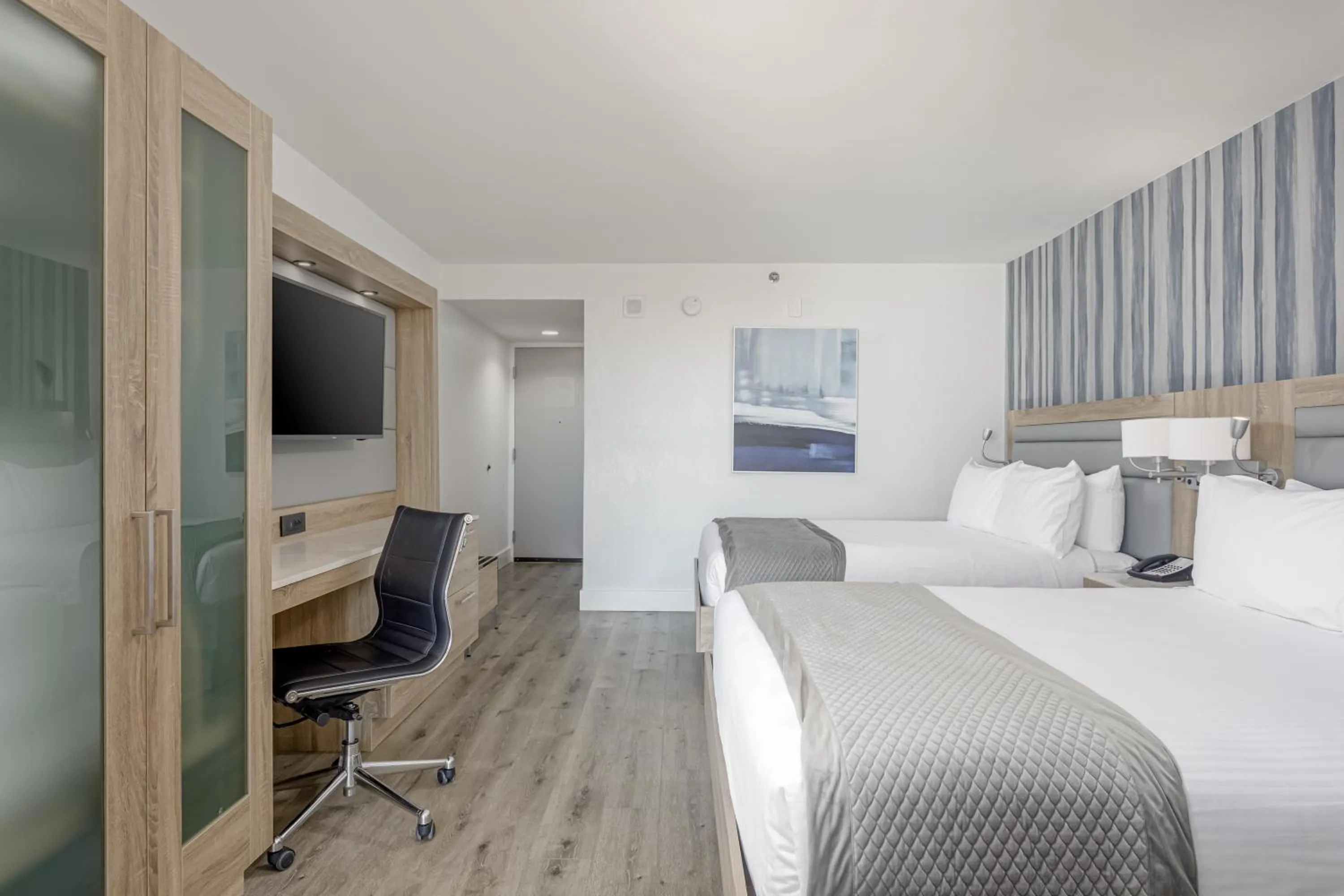 TV and multimedia, Bed in Perdido Beach Resort