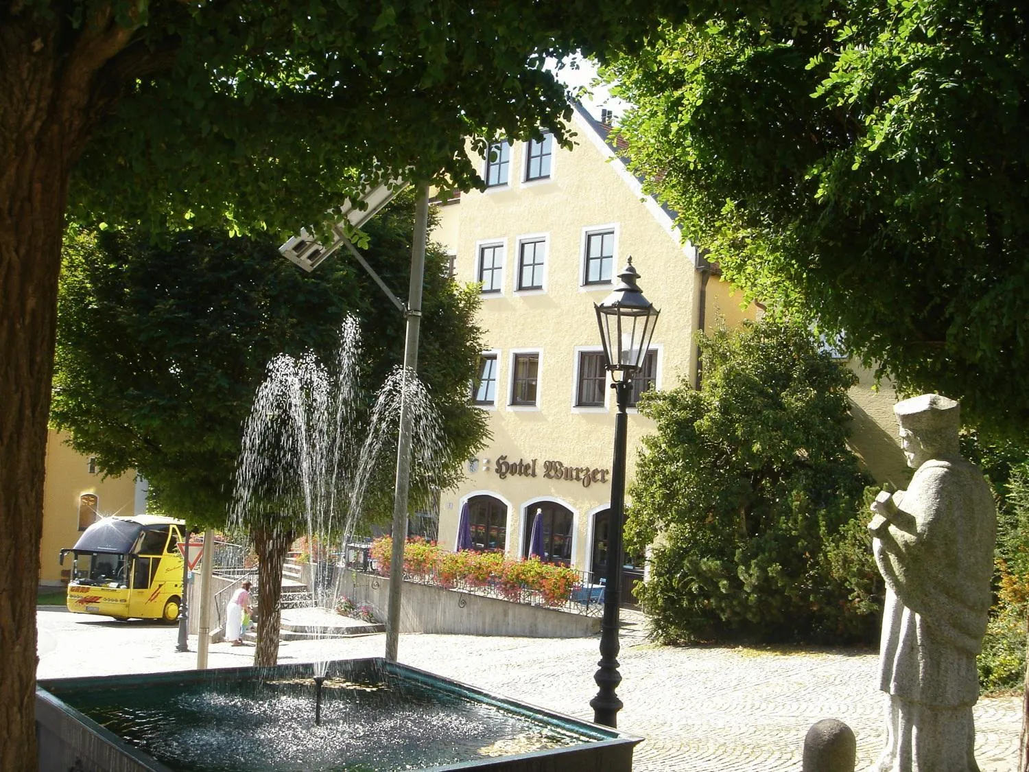 Facade/entrance in Hotel Wurzer