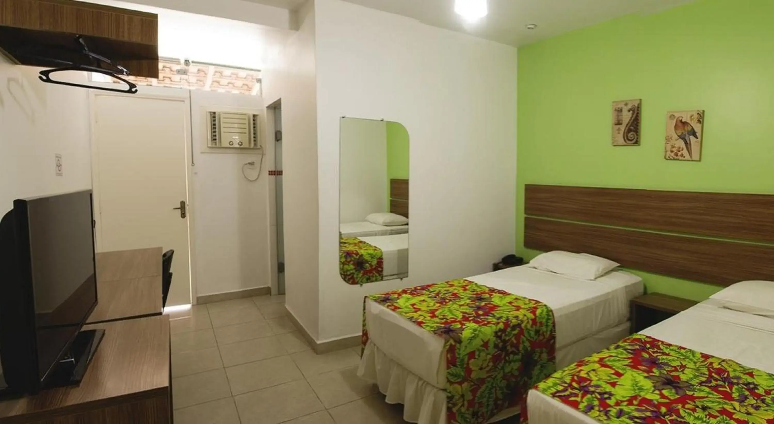 Twin Room in Hotel do Sol Executive Twin Room in Hotel do Sol Executive