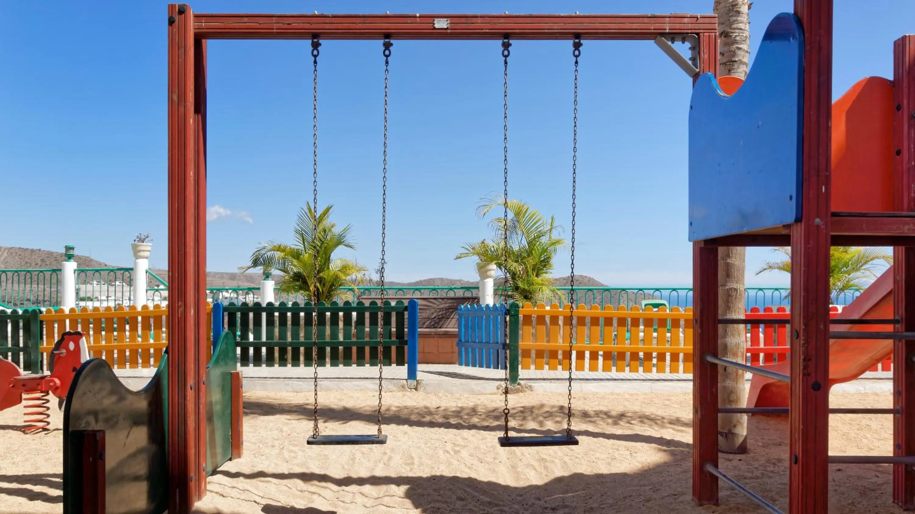 Children play ground in Apartamentos Monteparaiso