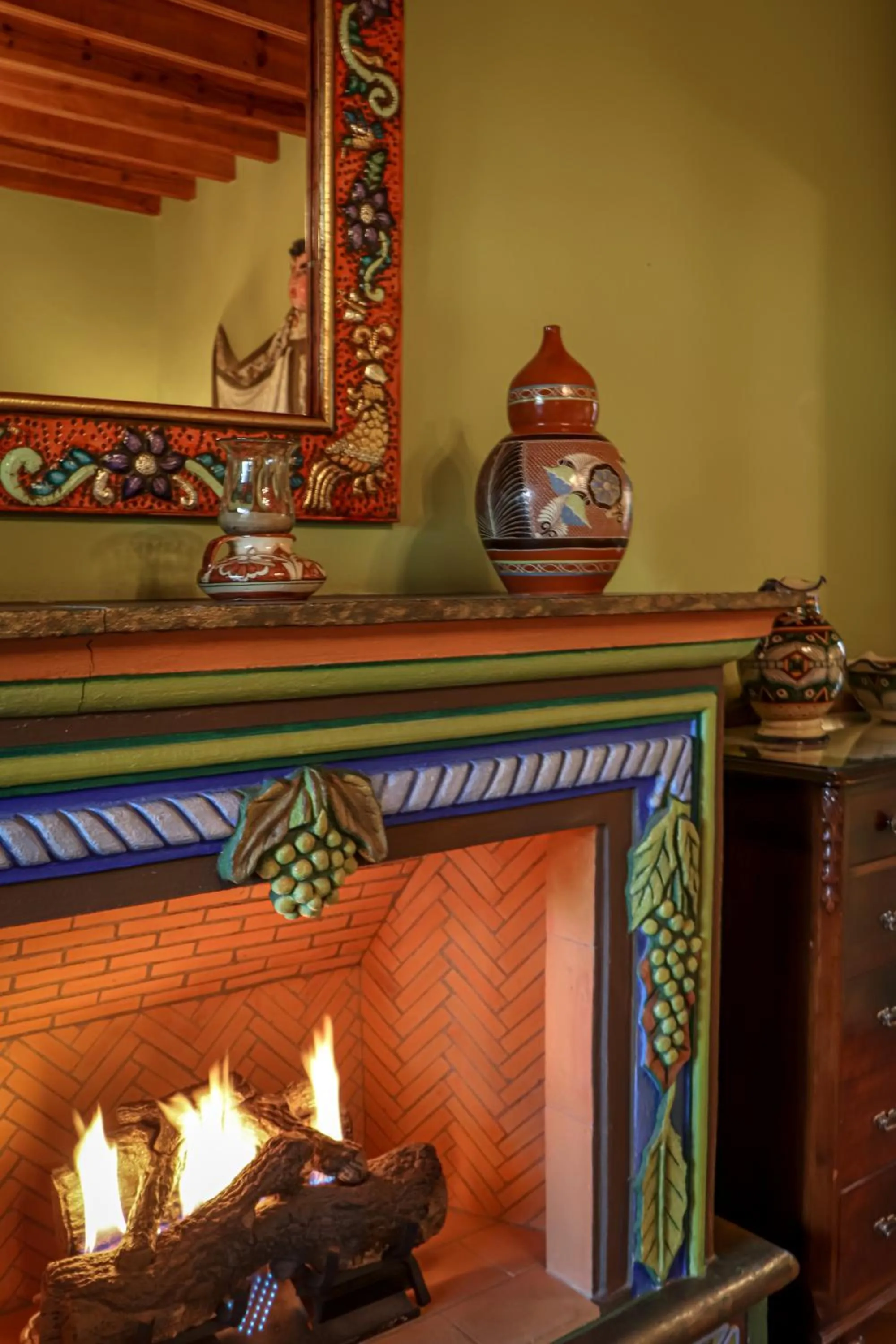 flat iron in Casa Don Pascual Hotel Boutique Sweet Home