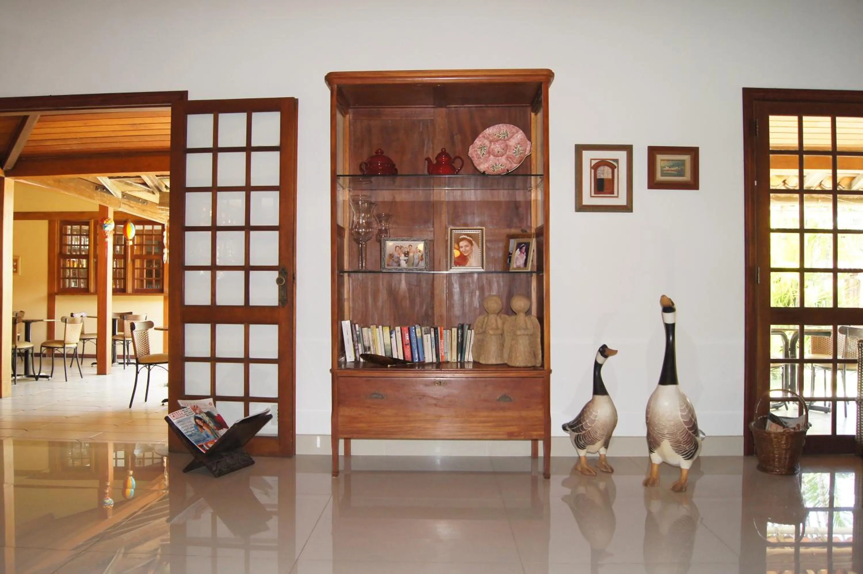 Communal lounge/ TV room in Pousada Paisagem