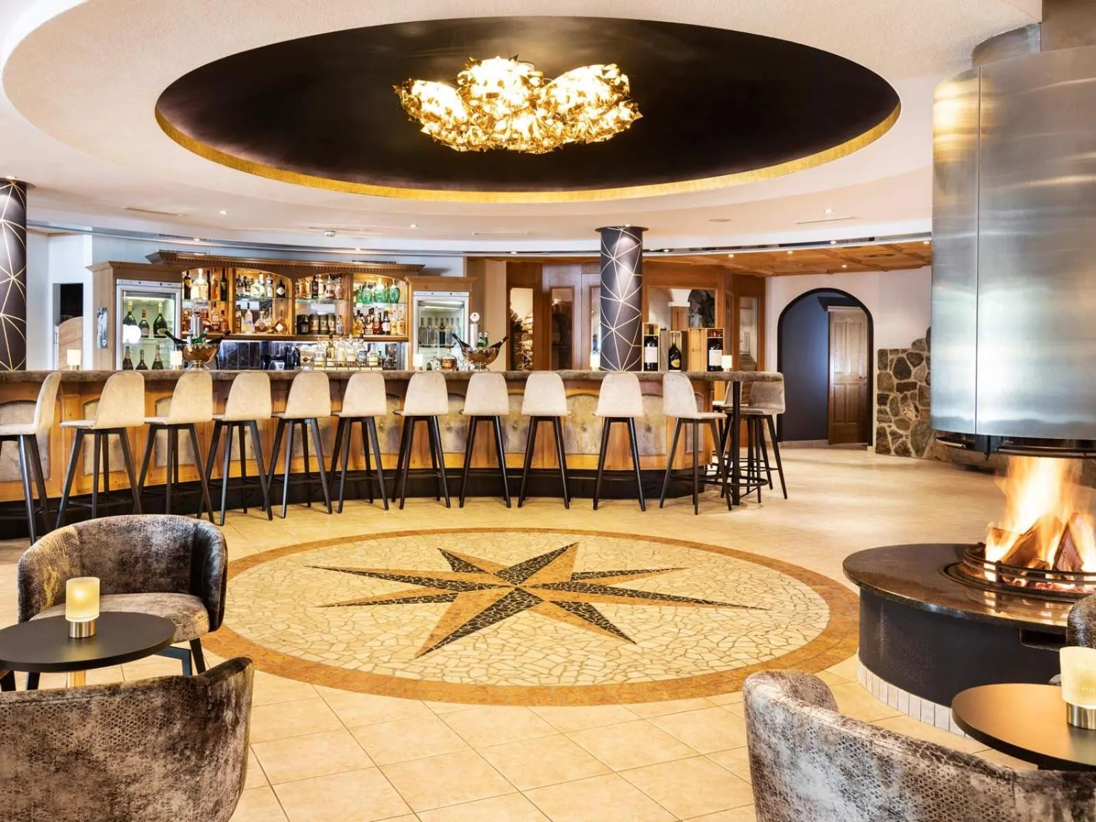 Lounge or bar in Seiblishof Superior Hotel Ischgl