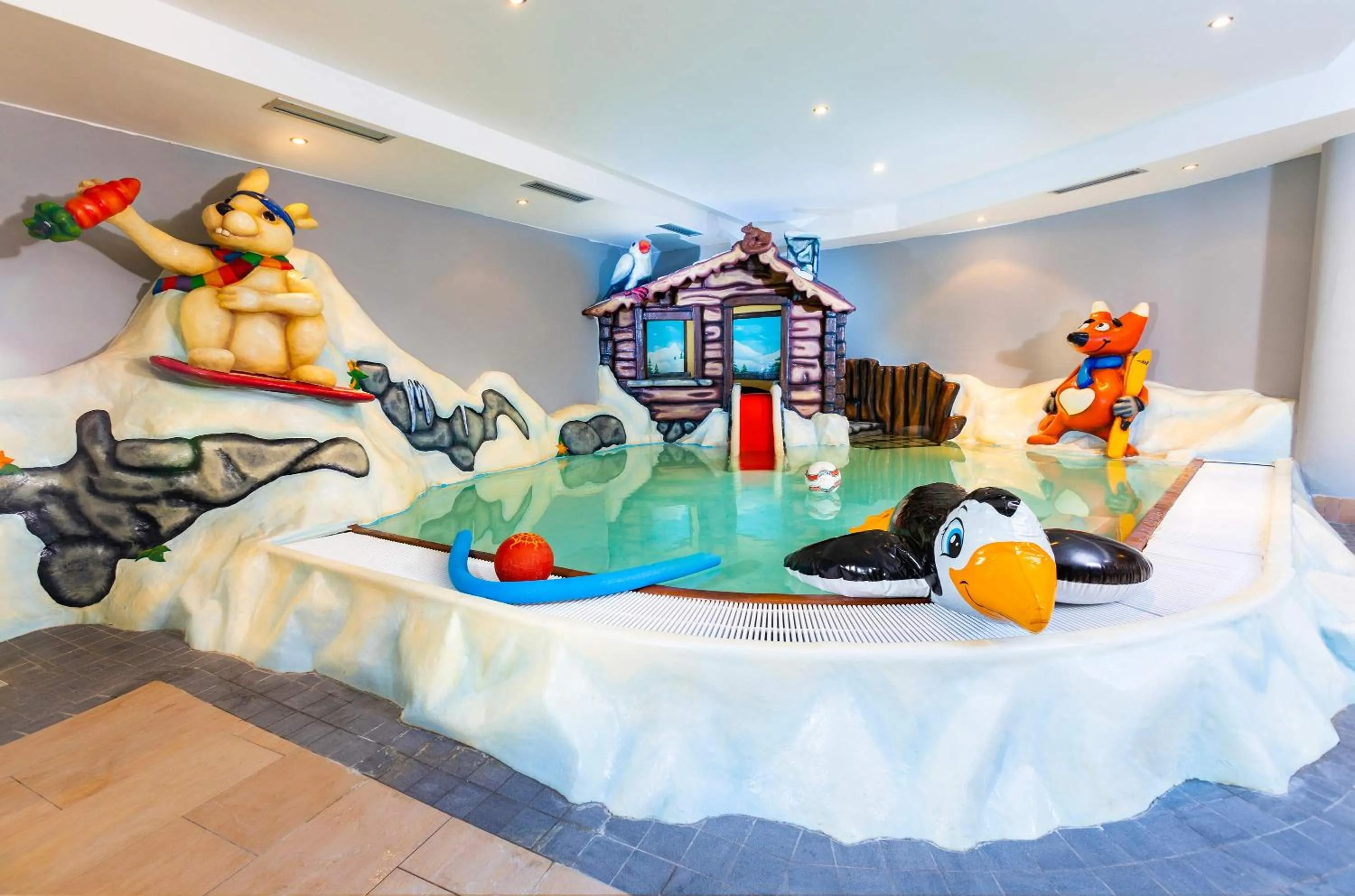 Children play ground in Seiblishof Superior Hotel Ischgl