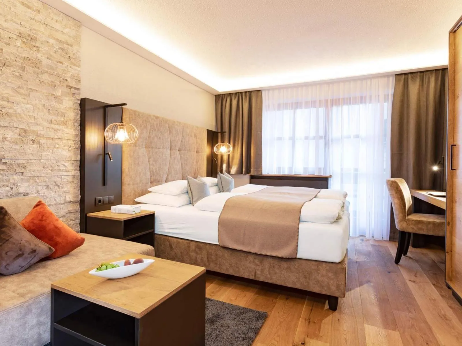 Photo of the whole room, Bed in Seiblishof Superior Hotel Ischgl