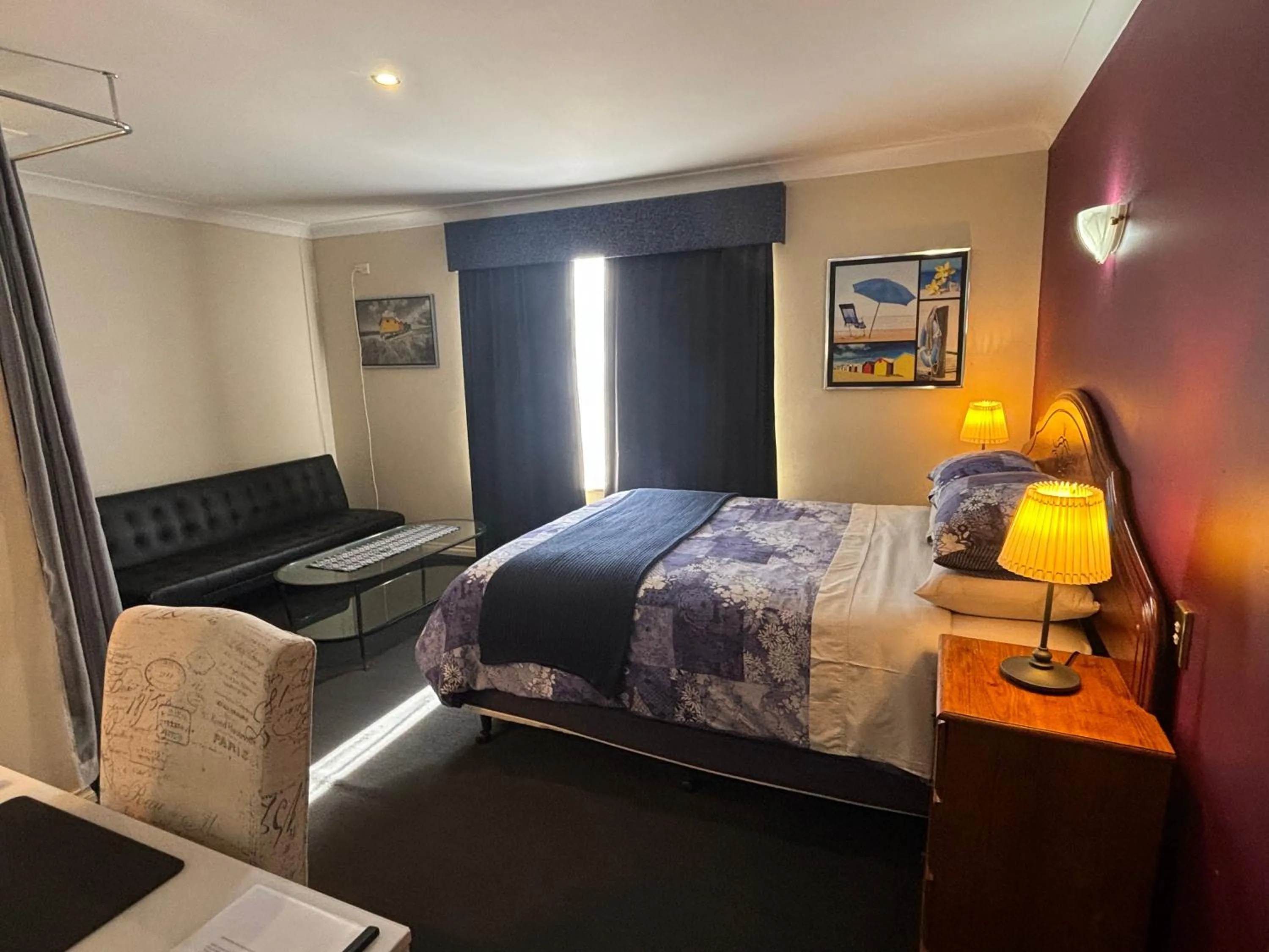 Living room, Bed in Ocean Reef Homestay