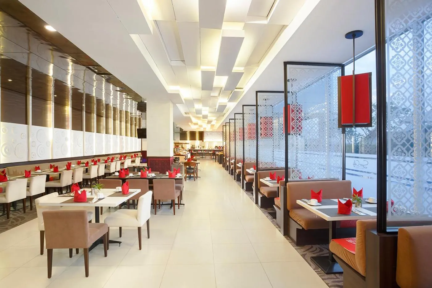 Restaurant/places to eat in Swiss-Belhotel Jambi