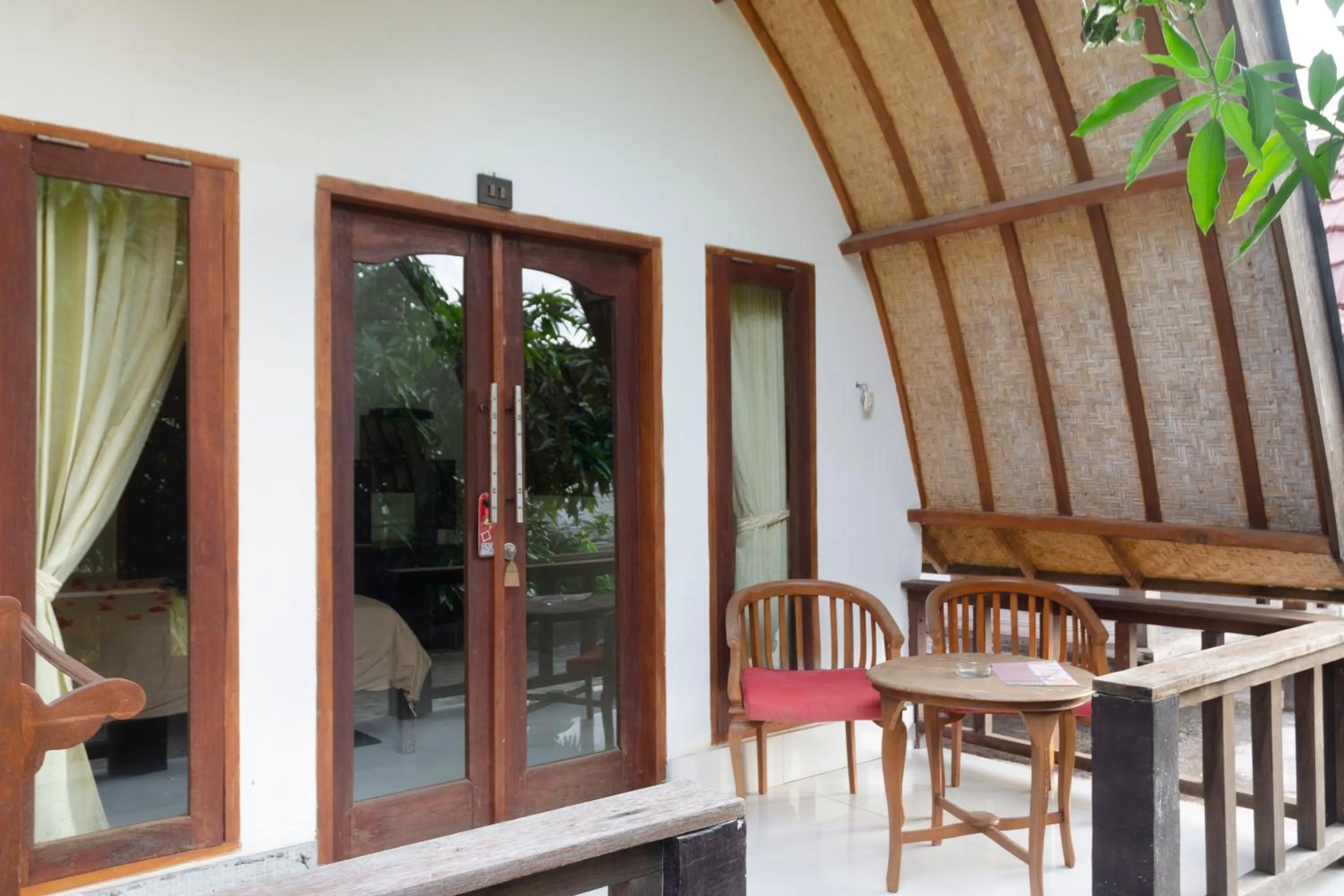 Balcony/Terrace in Warna Beach Hotel