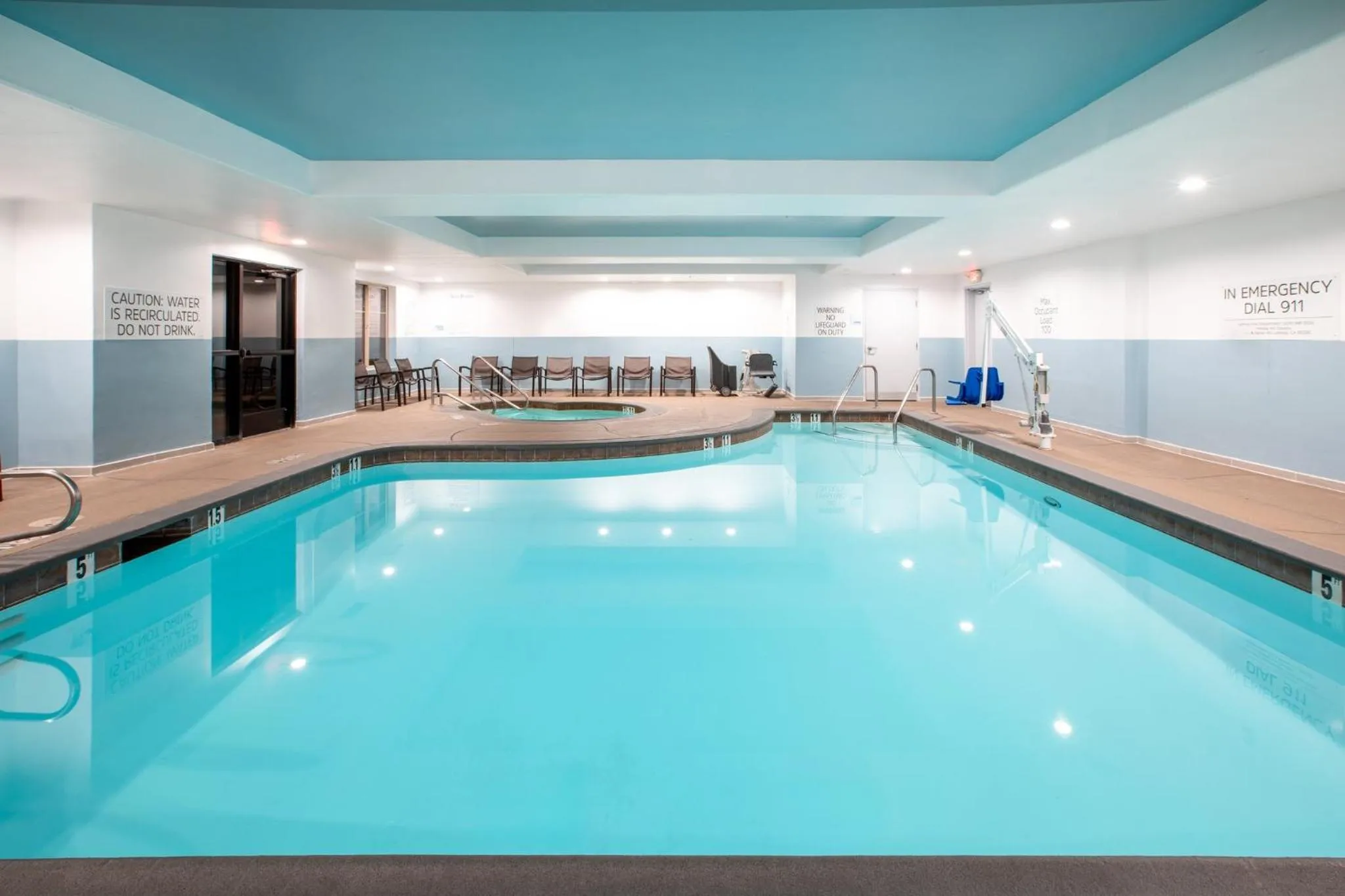 Swimming pool in Holiday Inn Express & Suites Lathrop by IHG