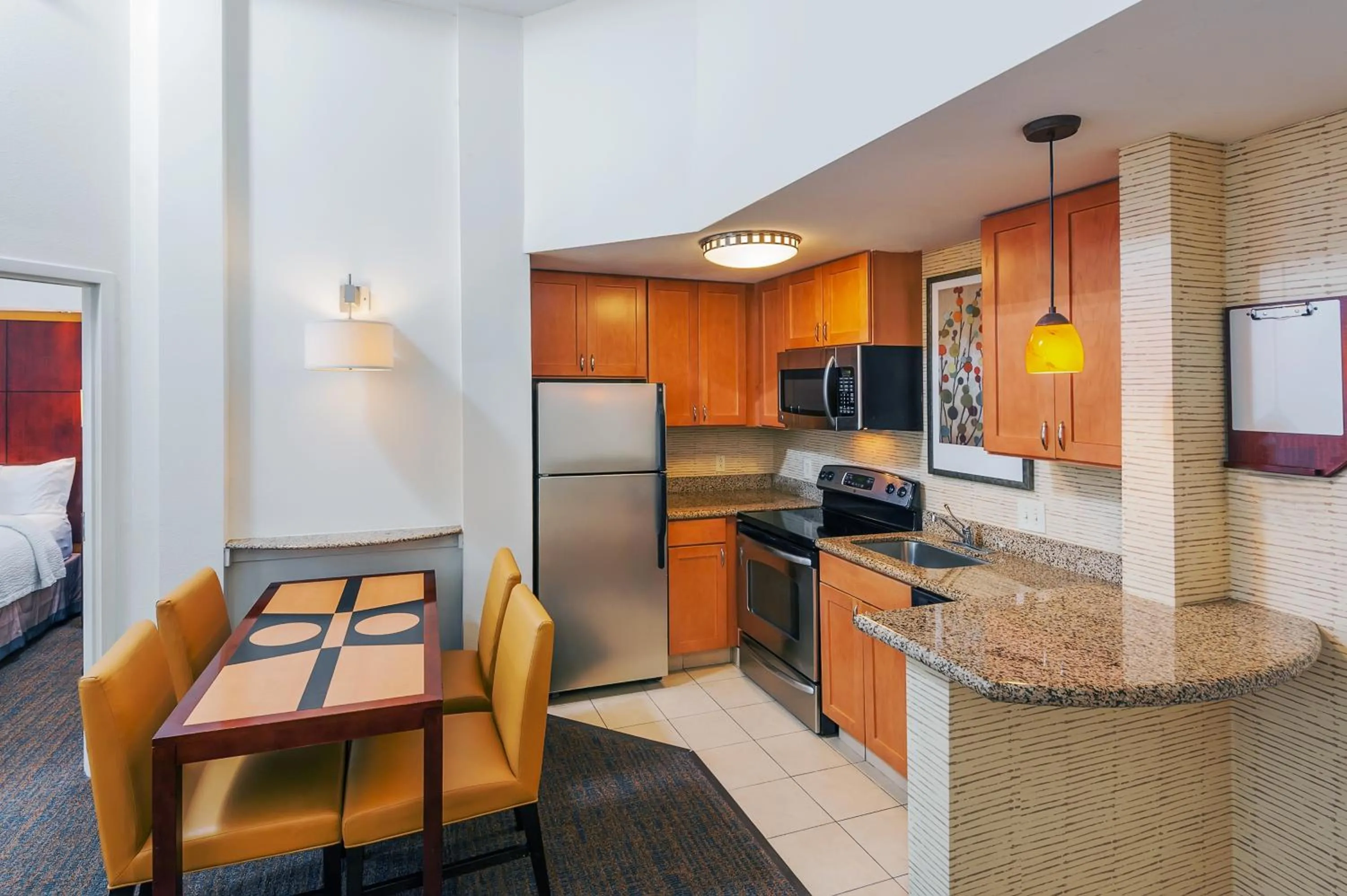 kitchen in Residence Inn Orlando Airport