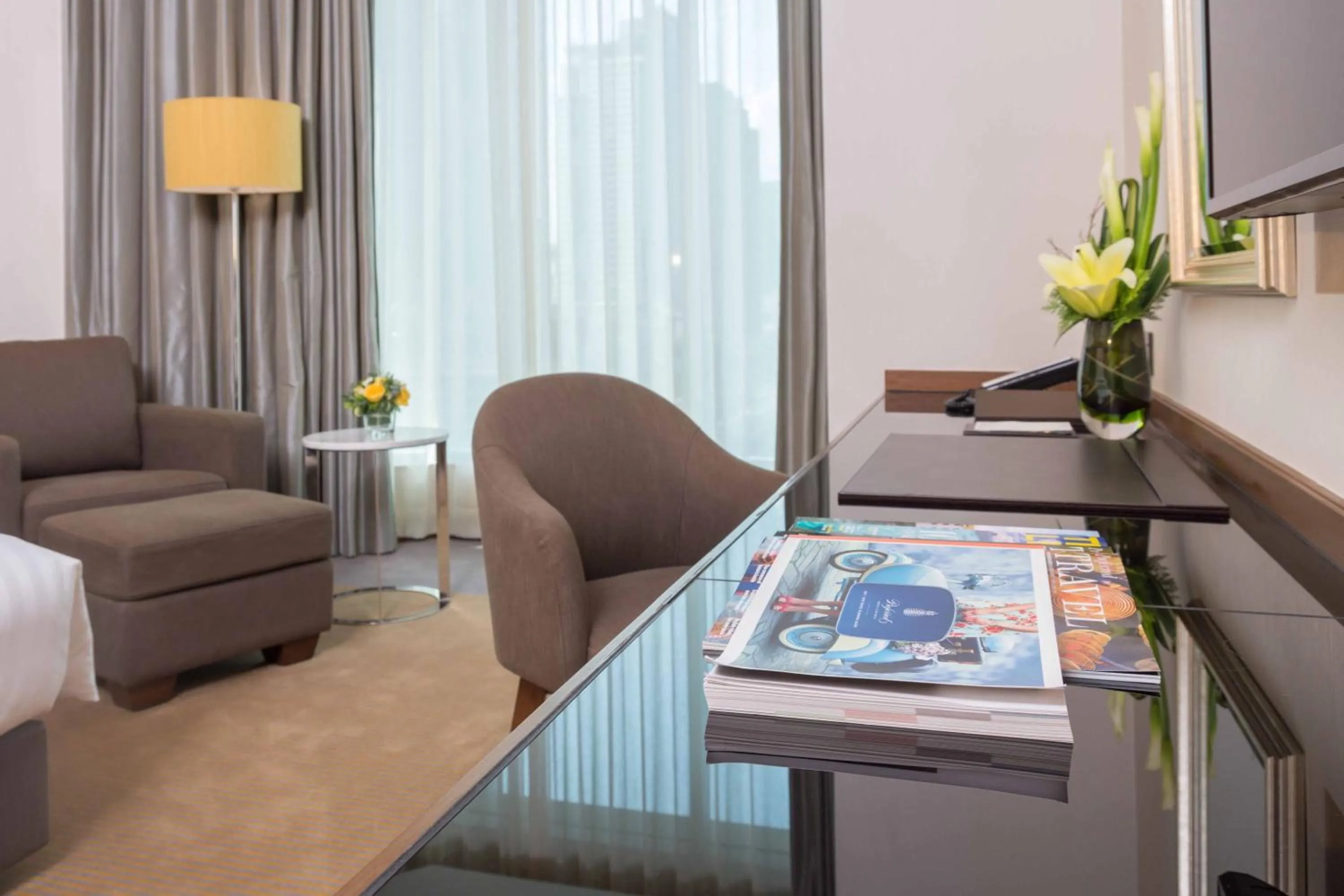 Area and facilities in Lancaster Bangkok