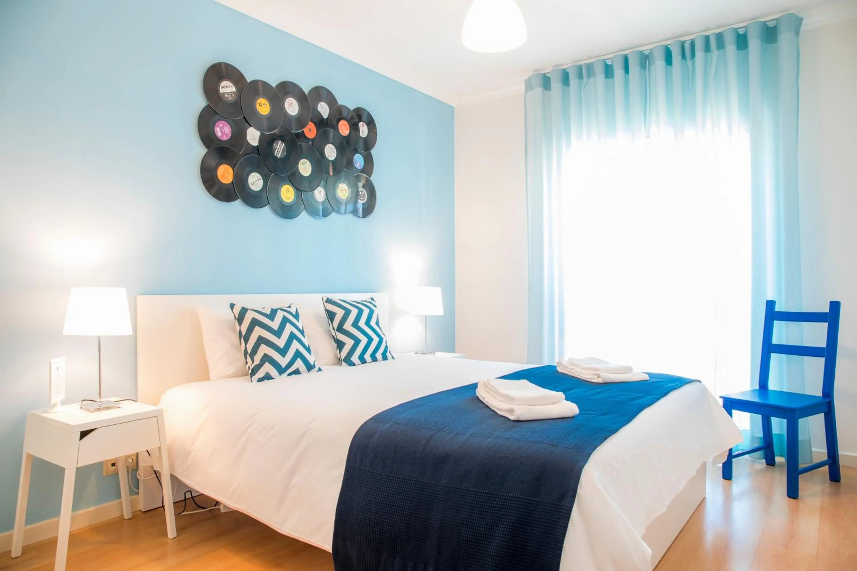 Bed in Vinyl Flat Bed & Breakfast - Rooms