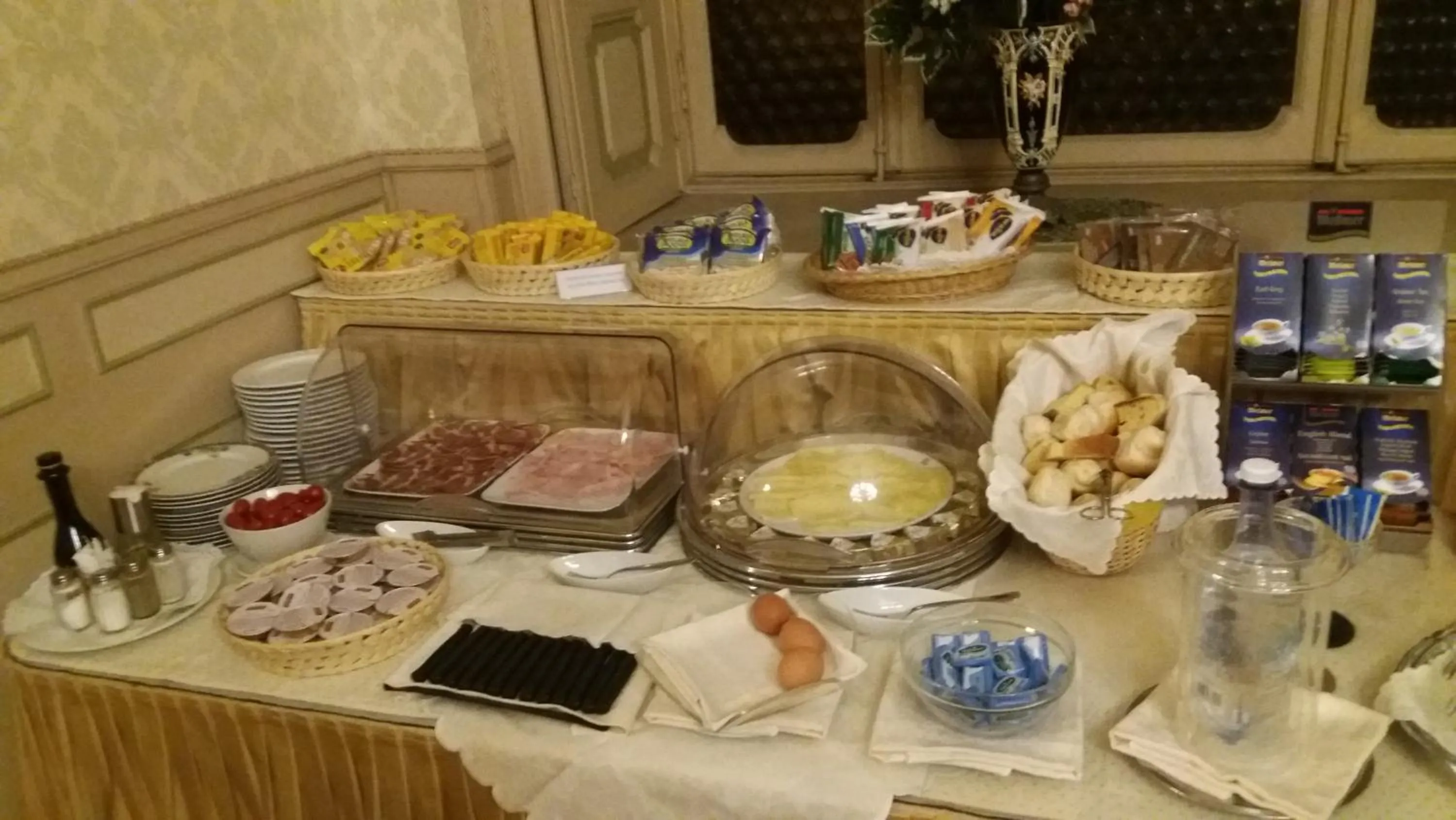 Breakfast in Hotel Antica Dogana