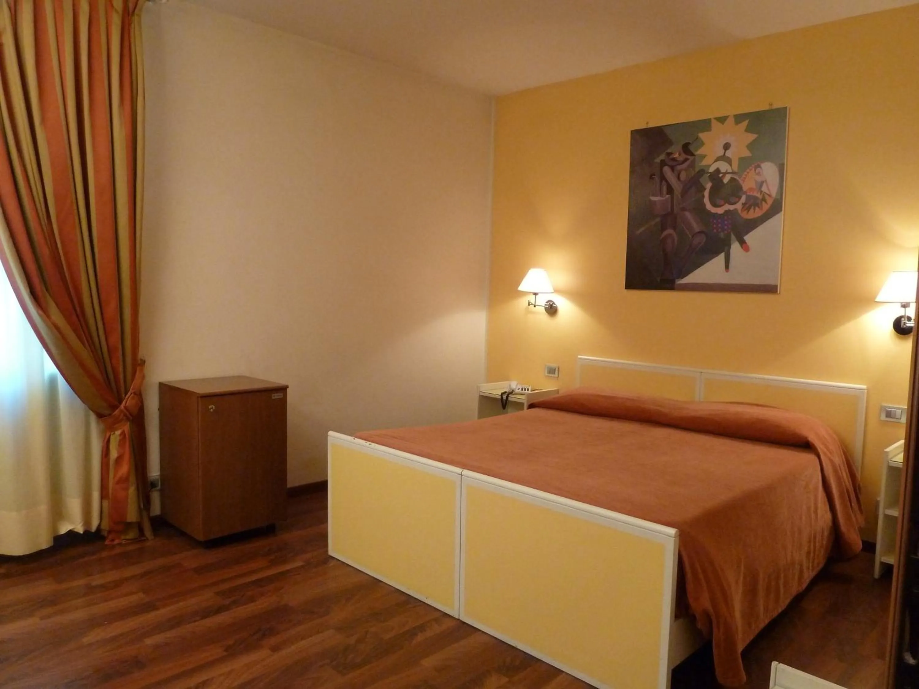Photo of the whole room, Bed in Hotel Antica Dogana