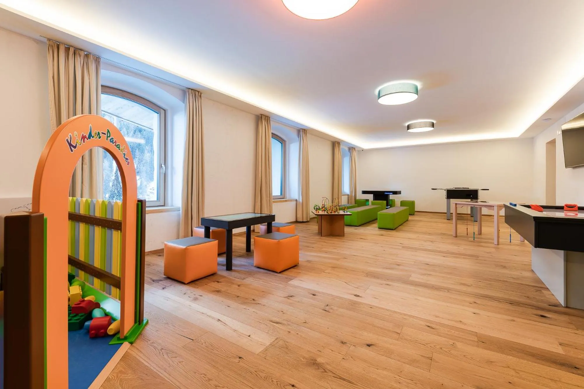 Game Room in Hotel Madatsch