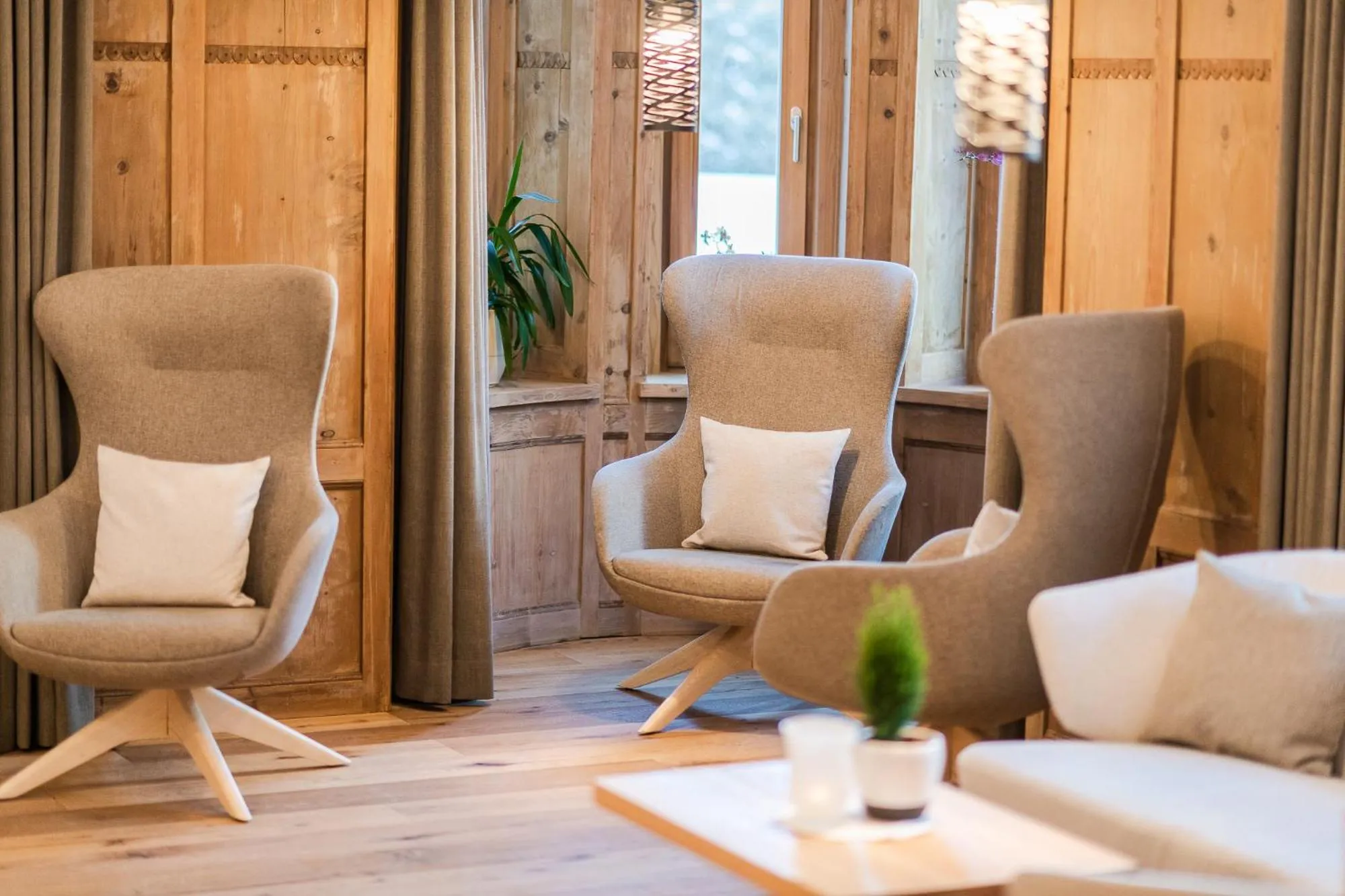 Seating area in Hotel Madatsch