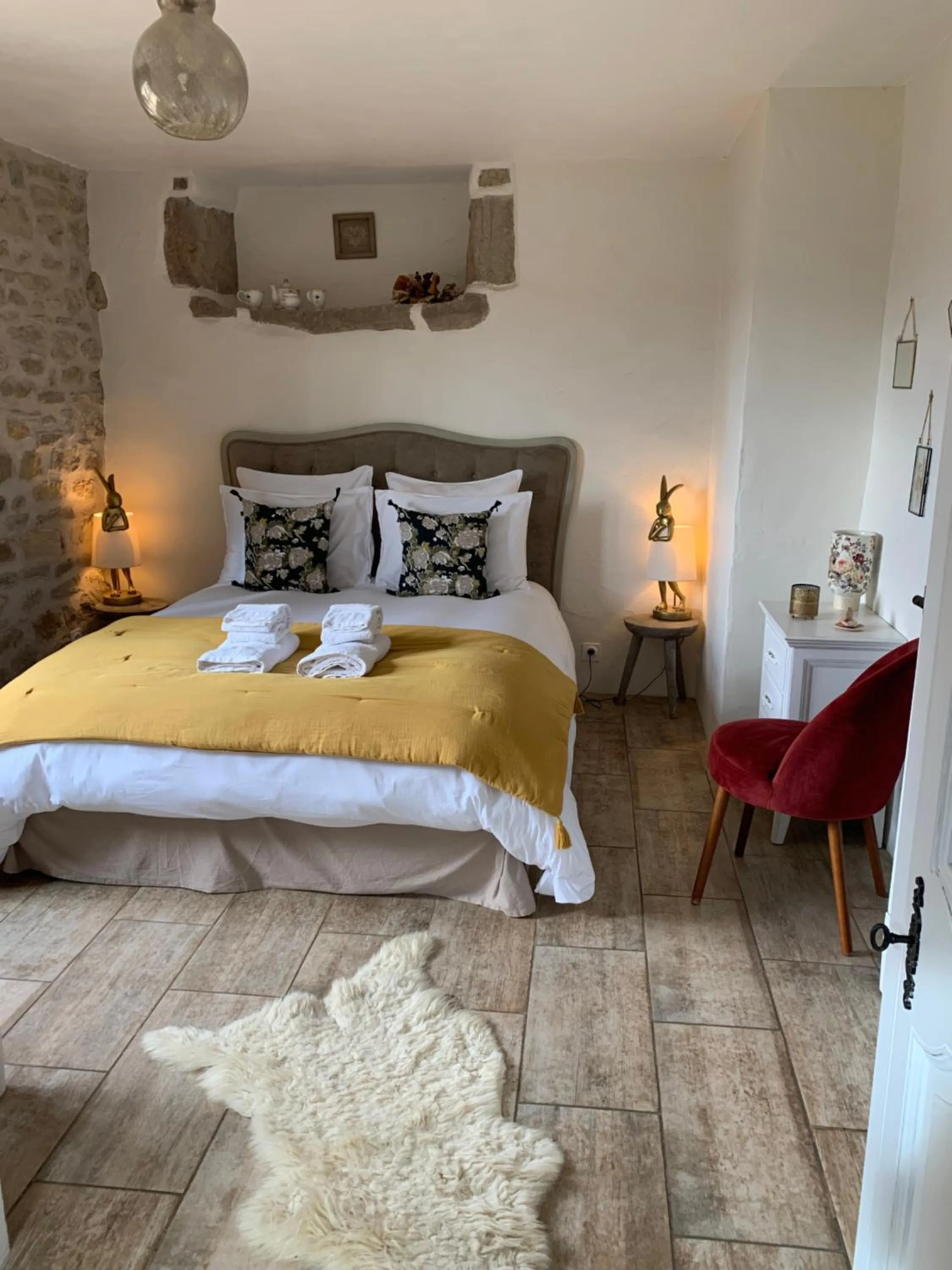 Bed in La Charmeraie