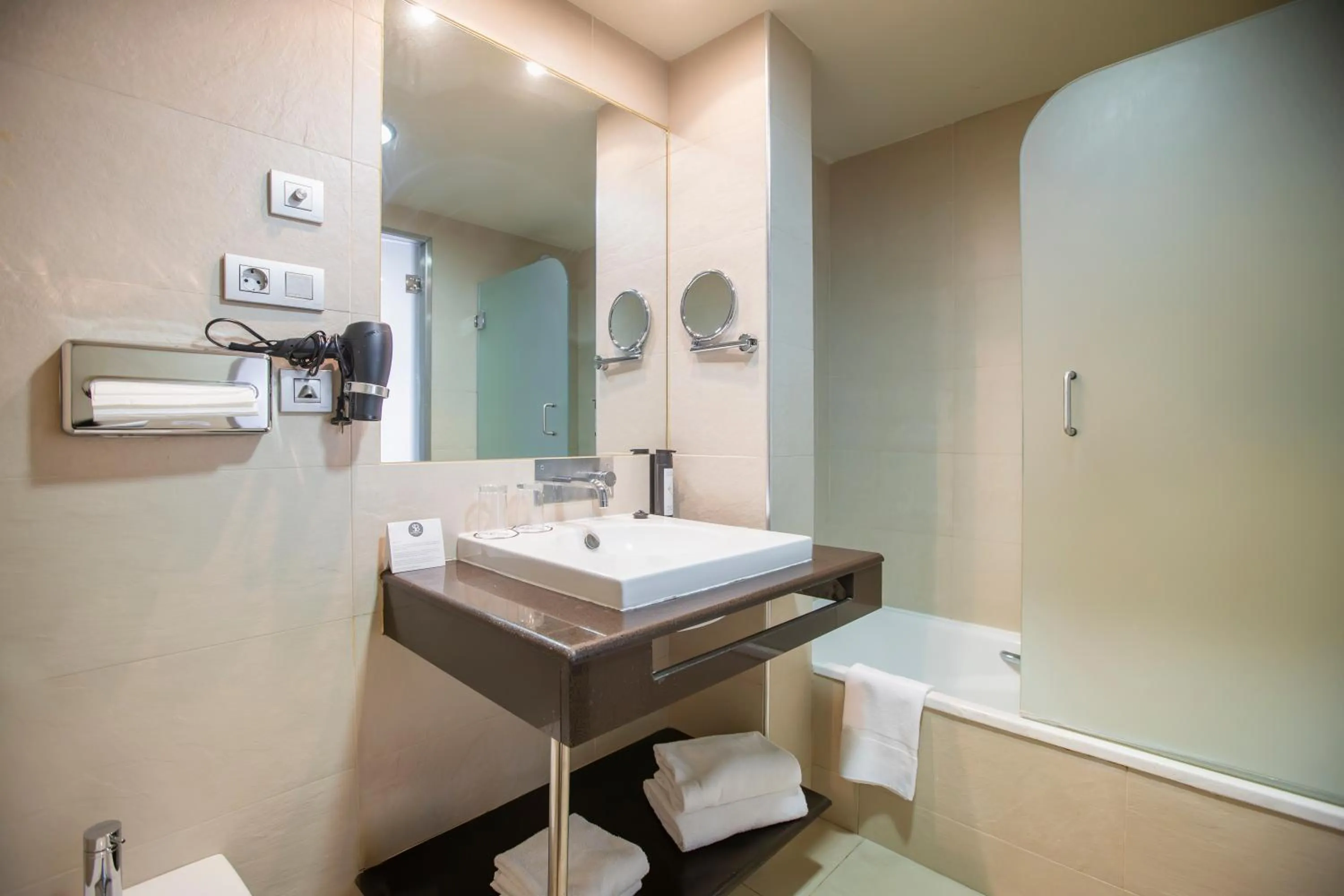 Itaca Jerez by Soho Boutique