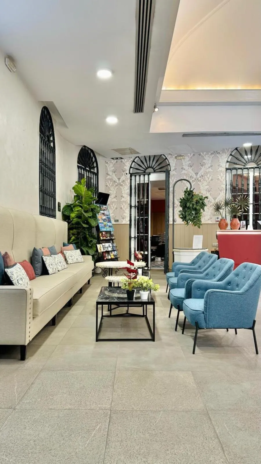 Living room in Itaca Jerez by Soho Boutique