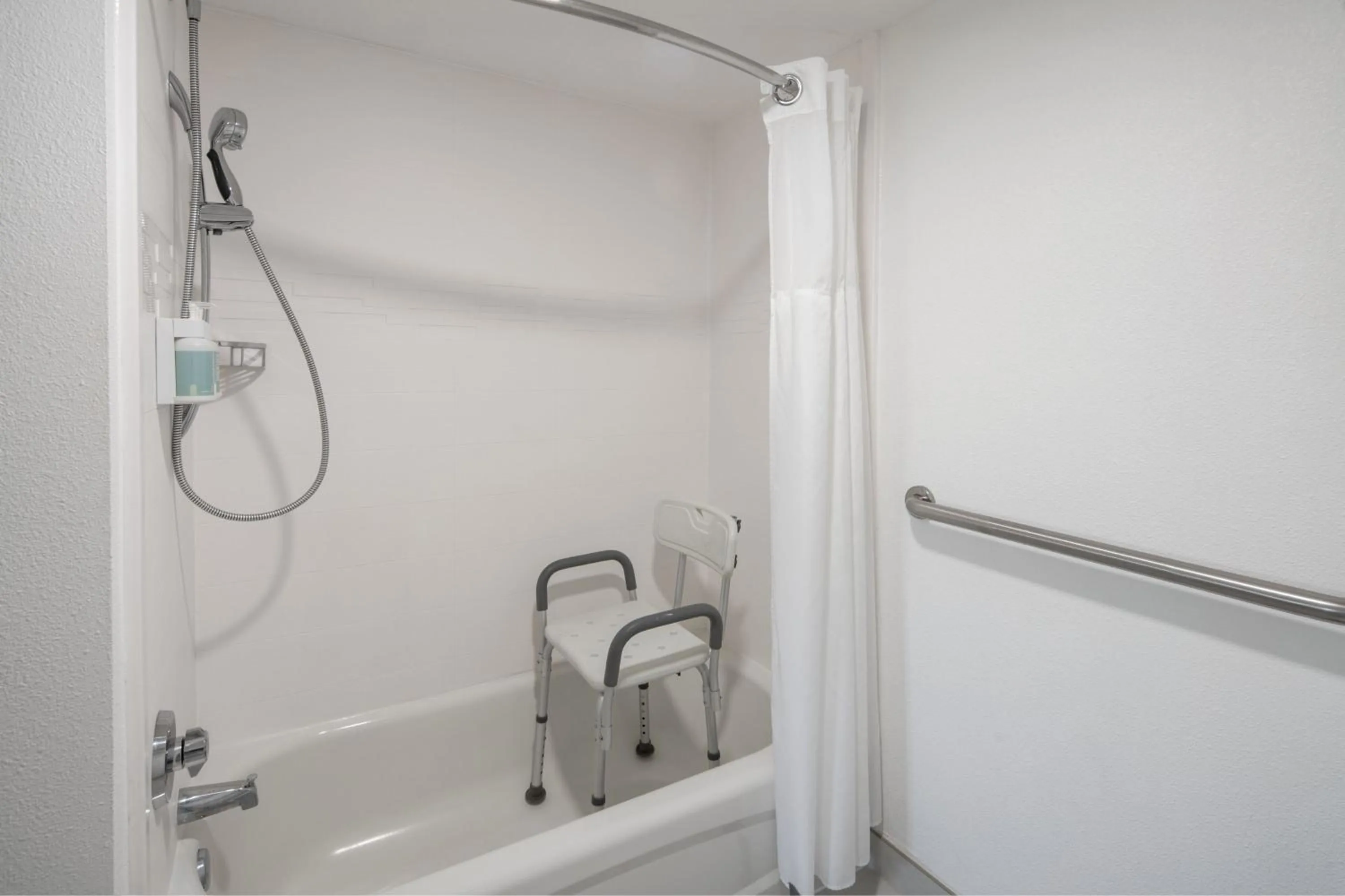 Bathroom in Residence Inn Orlando Convention Center