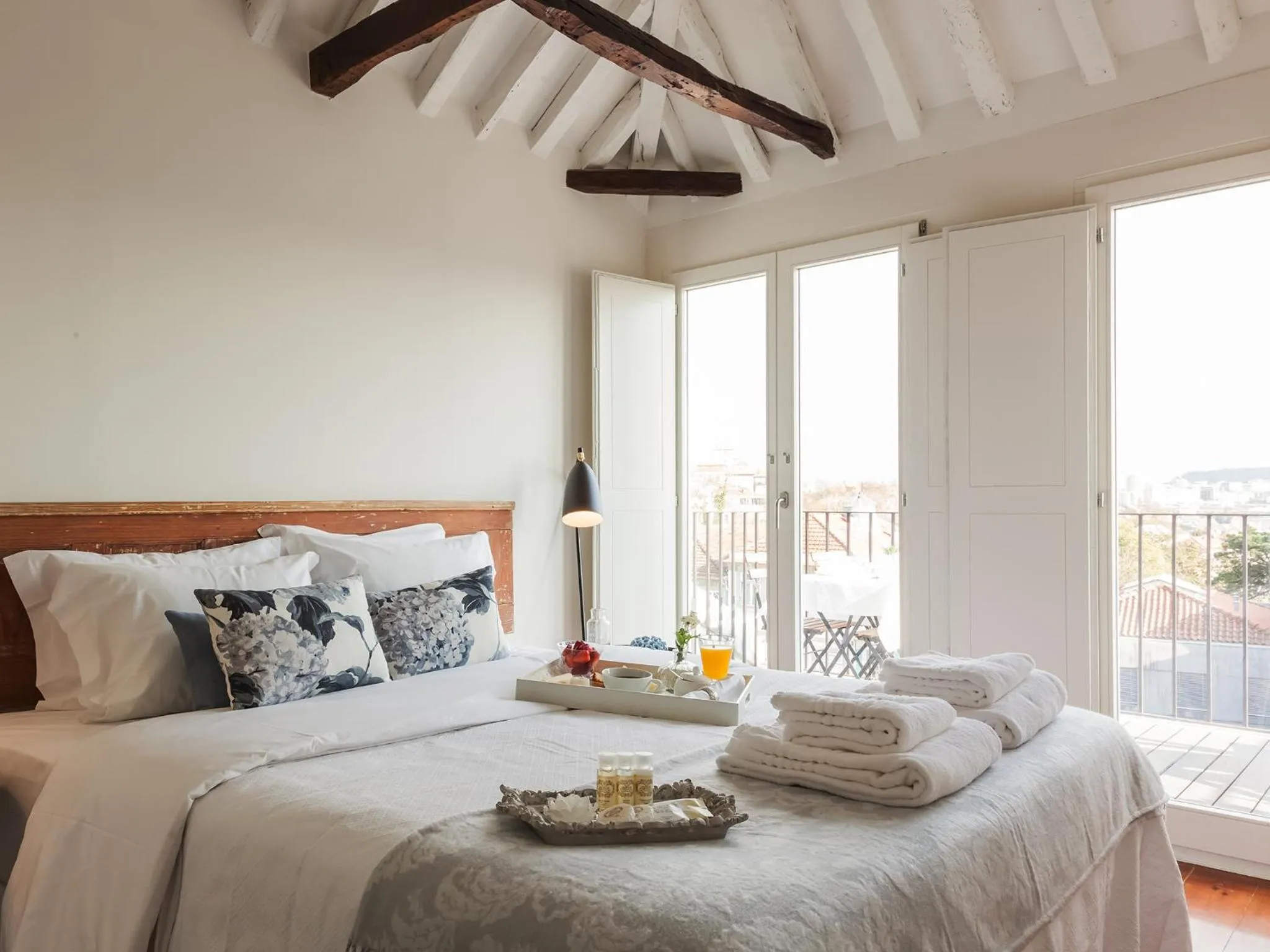 Day, Bed in Down2Town B&B