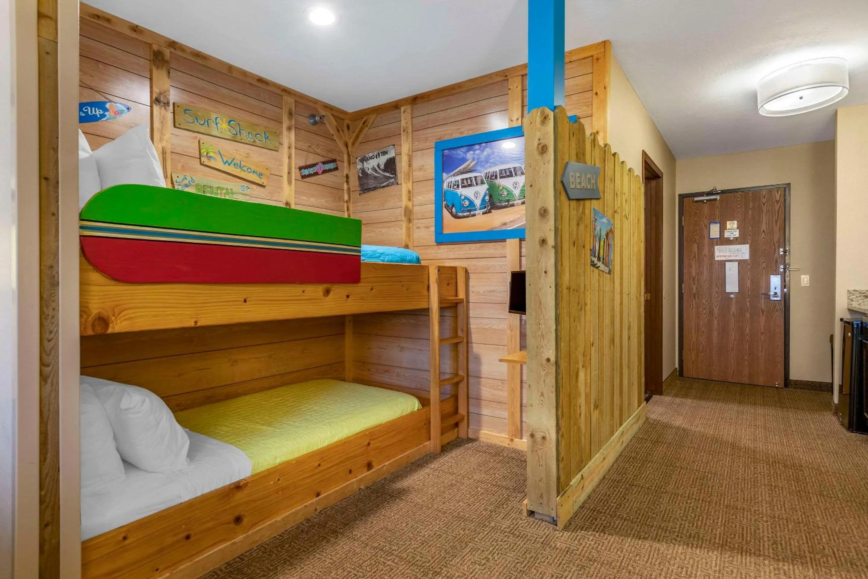 Bedroom, Bed in Comfort Inn & Suites Ludington near US-10