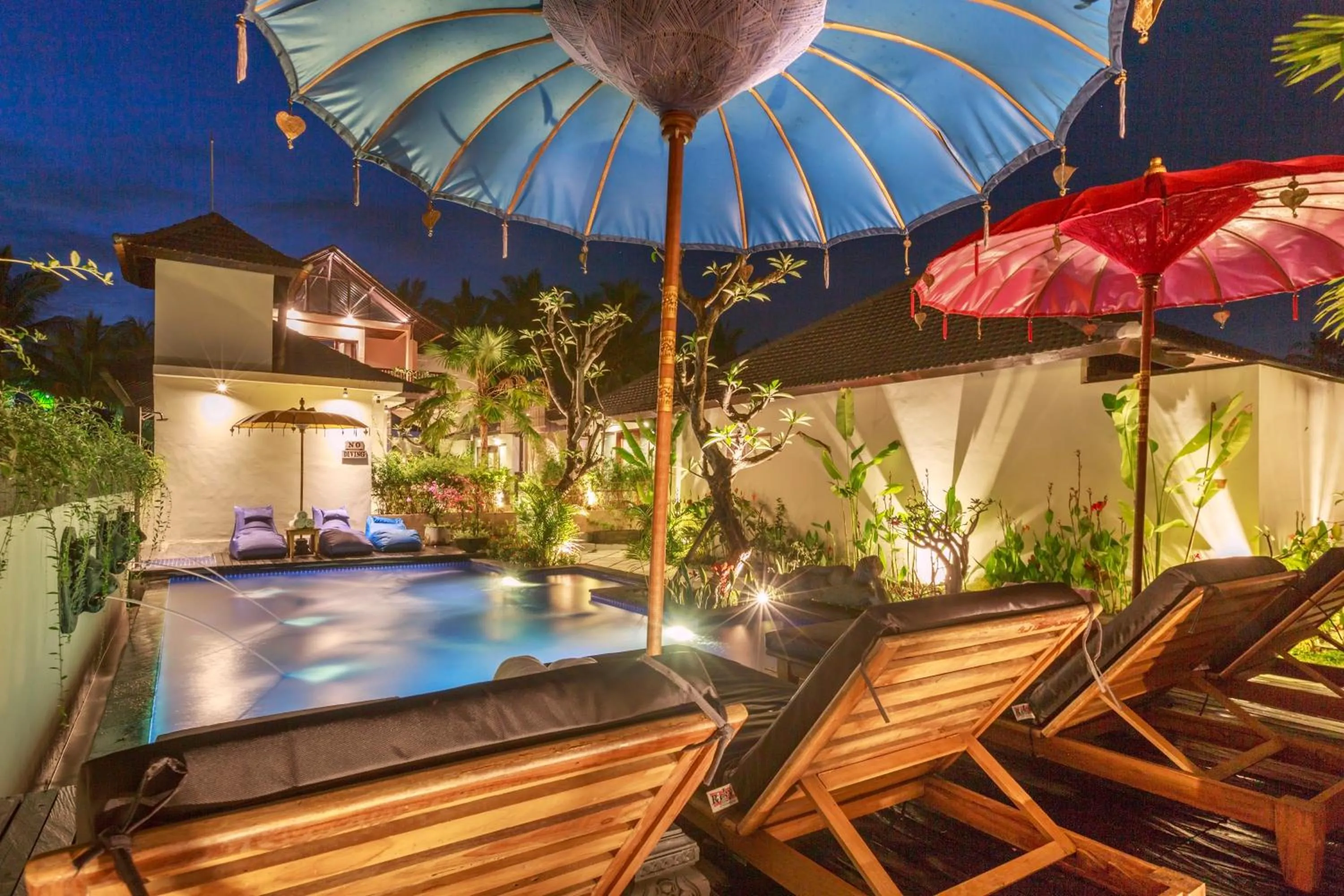 Swimming pool in Solo Villas & Retreat