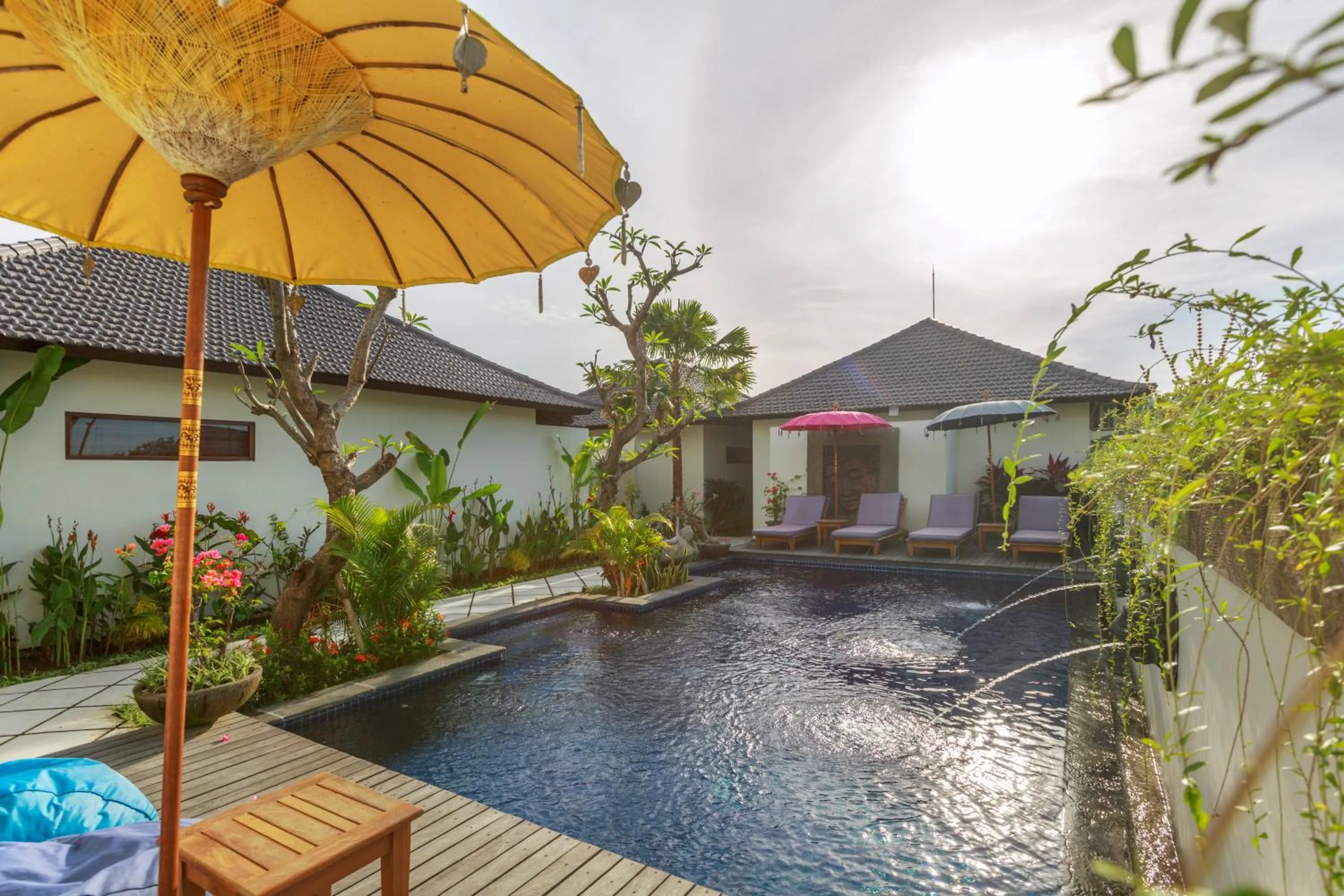 Swimming pool in Solo Villas & Retreat