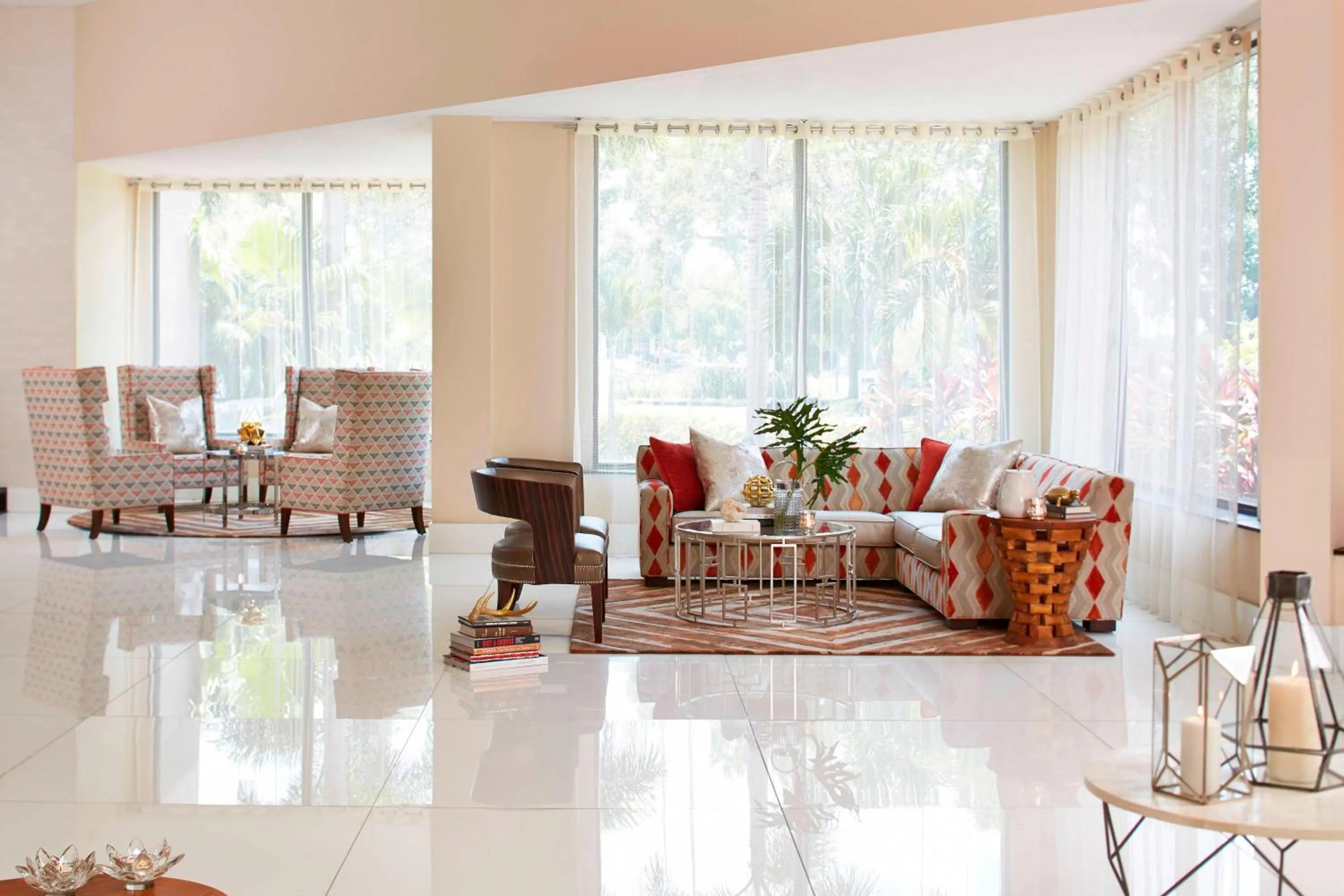 Lobby or reception in Renaissance Orlando Airport Hotel