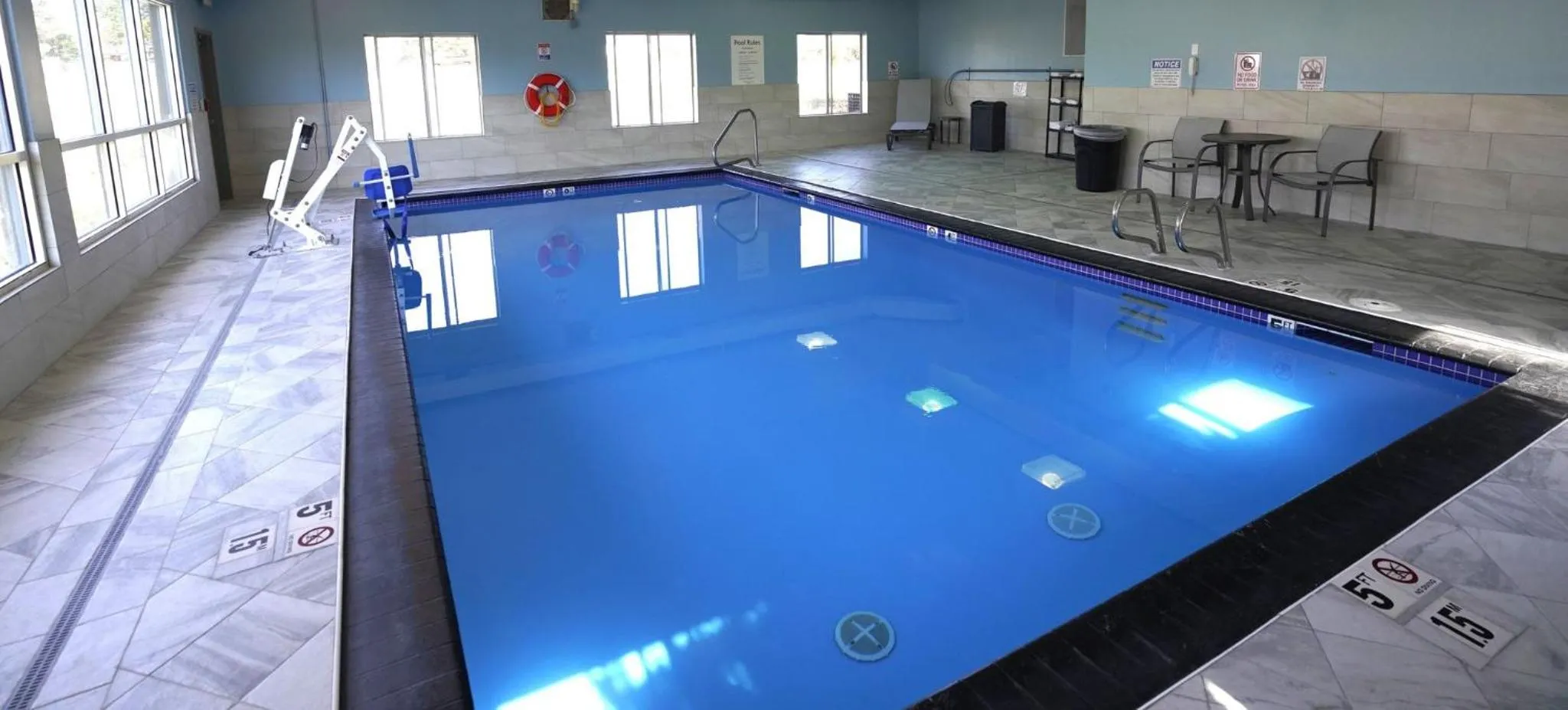 Swimming pool in Holiday Inn Express La Junta by IHG