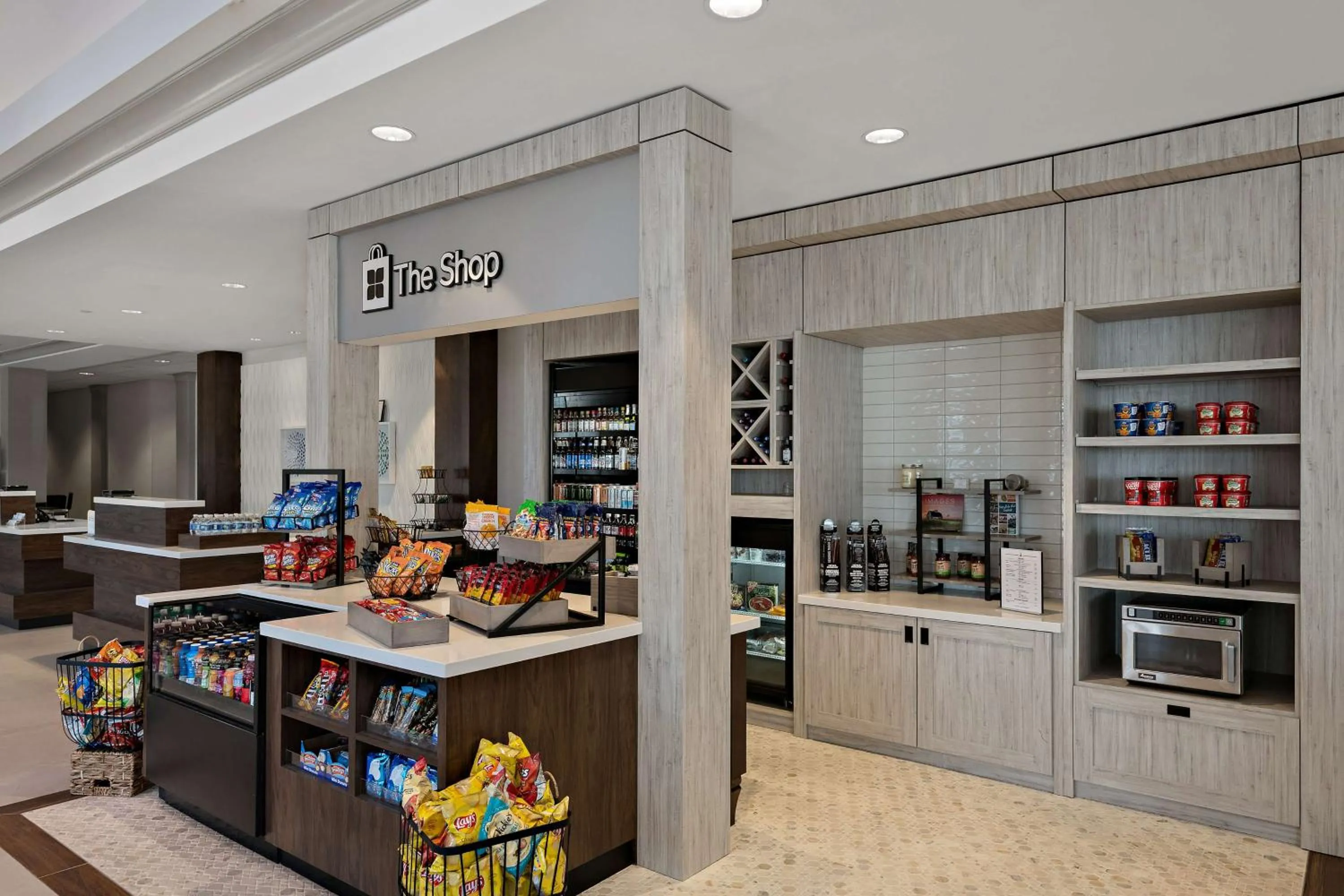 Restaurant/places to eat in Hilton Garden Inn Omaha East/Council Bluffs