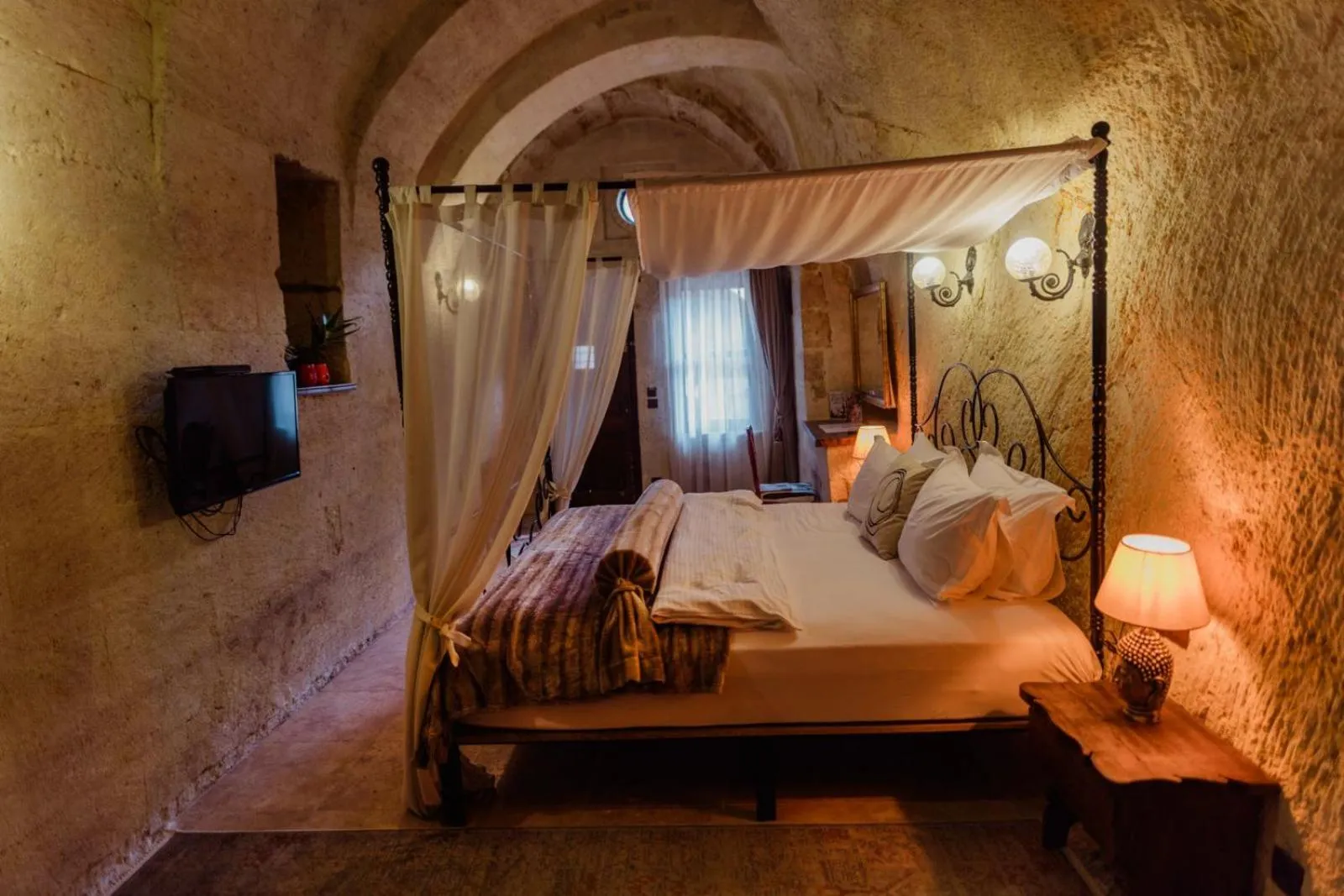Bedroom, Bed in Asuwari Suites Cappadocia