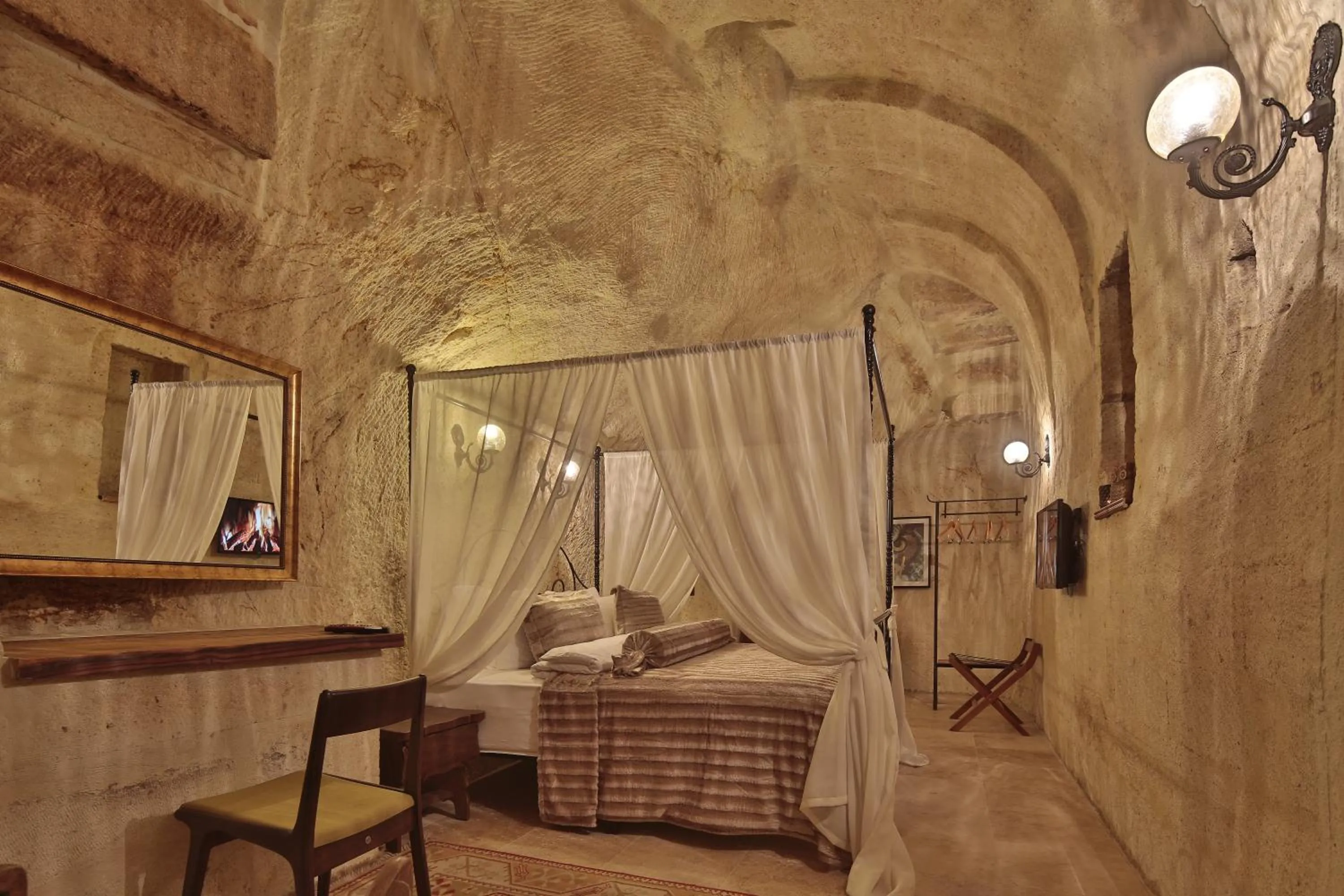 Bedroom, Bed in Asuwari Suites Cappadocia
