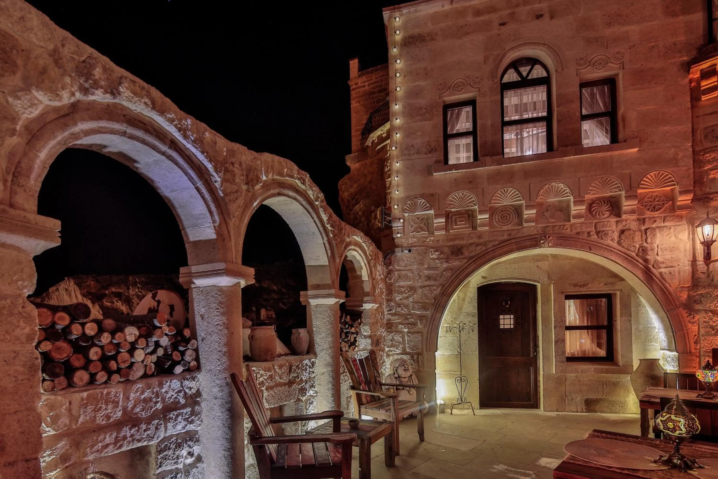 Seating area in Asuwari Suites Cappadocia