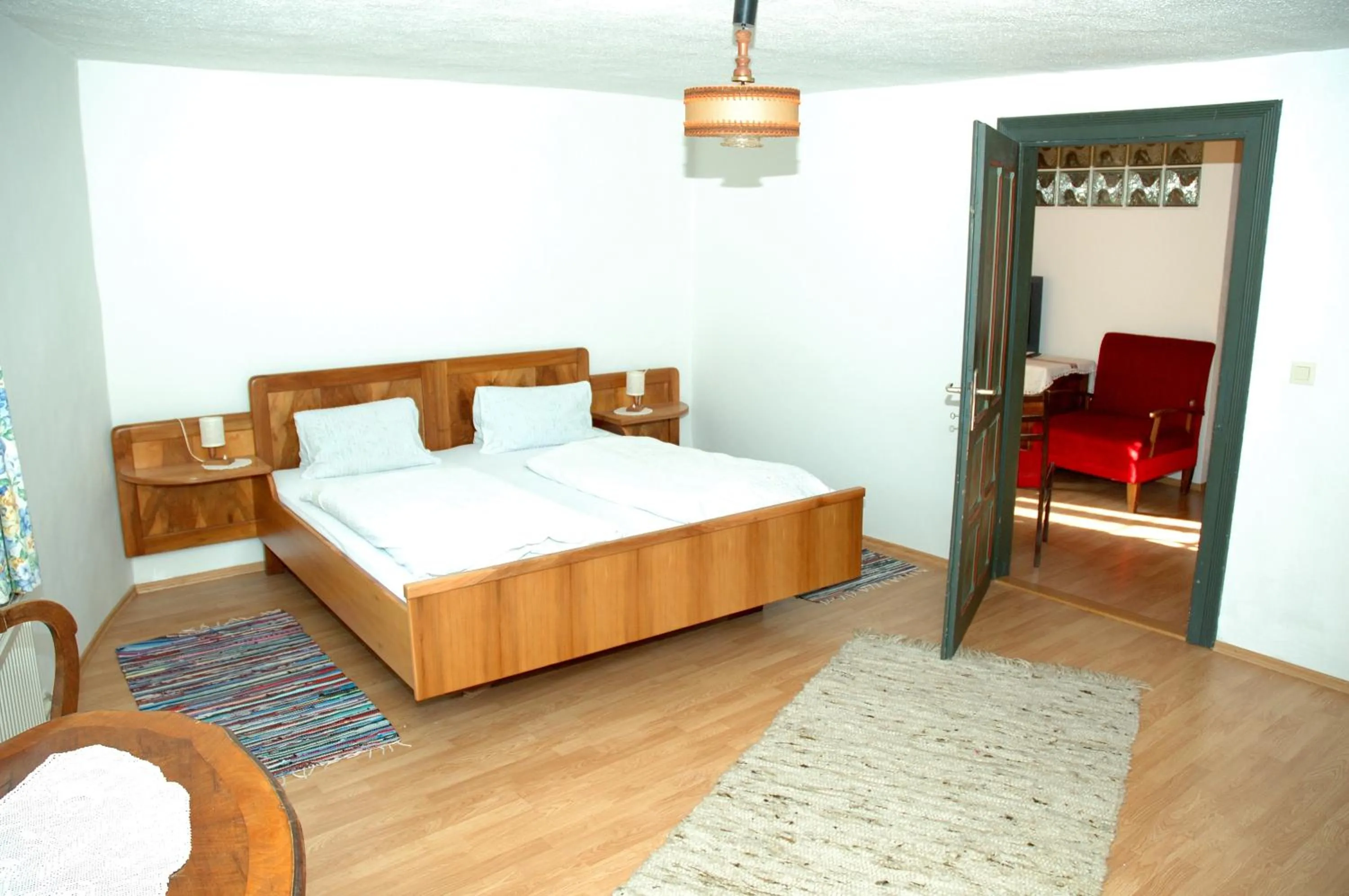 Photo of the whole room, Bed in Kronenwirt