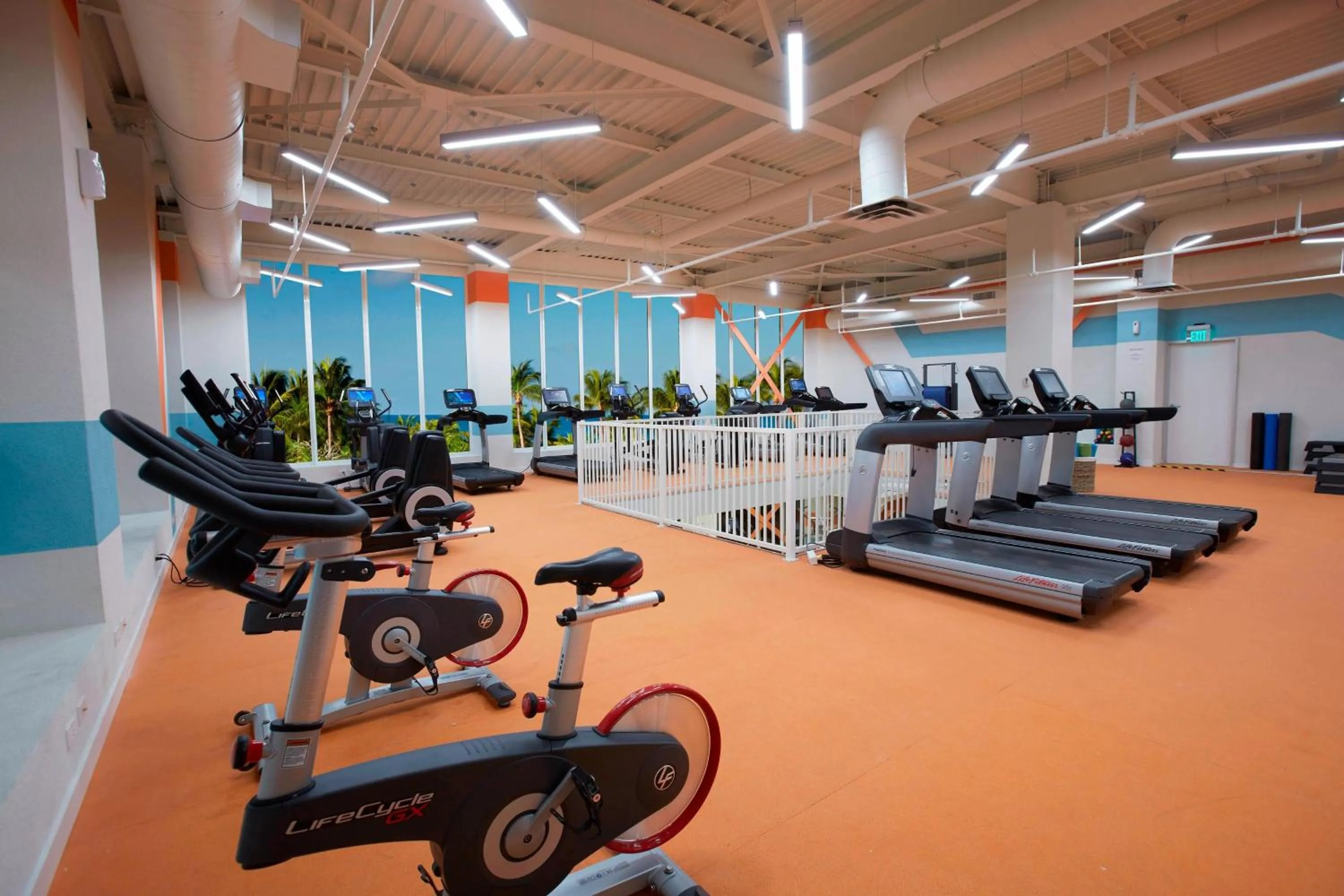 Fitness centre/facilities in Aruba Marriott Resort & Stellaris Casino