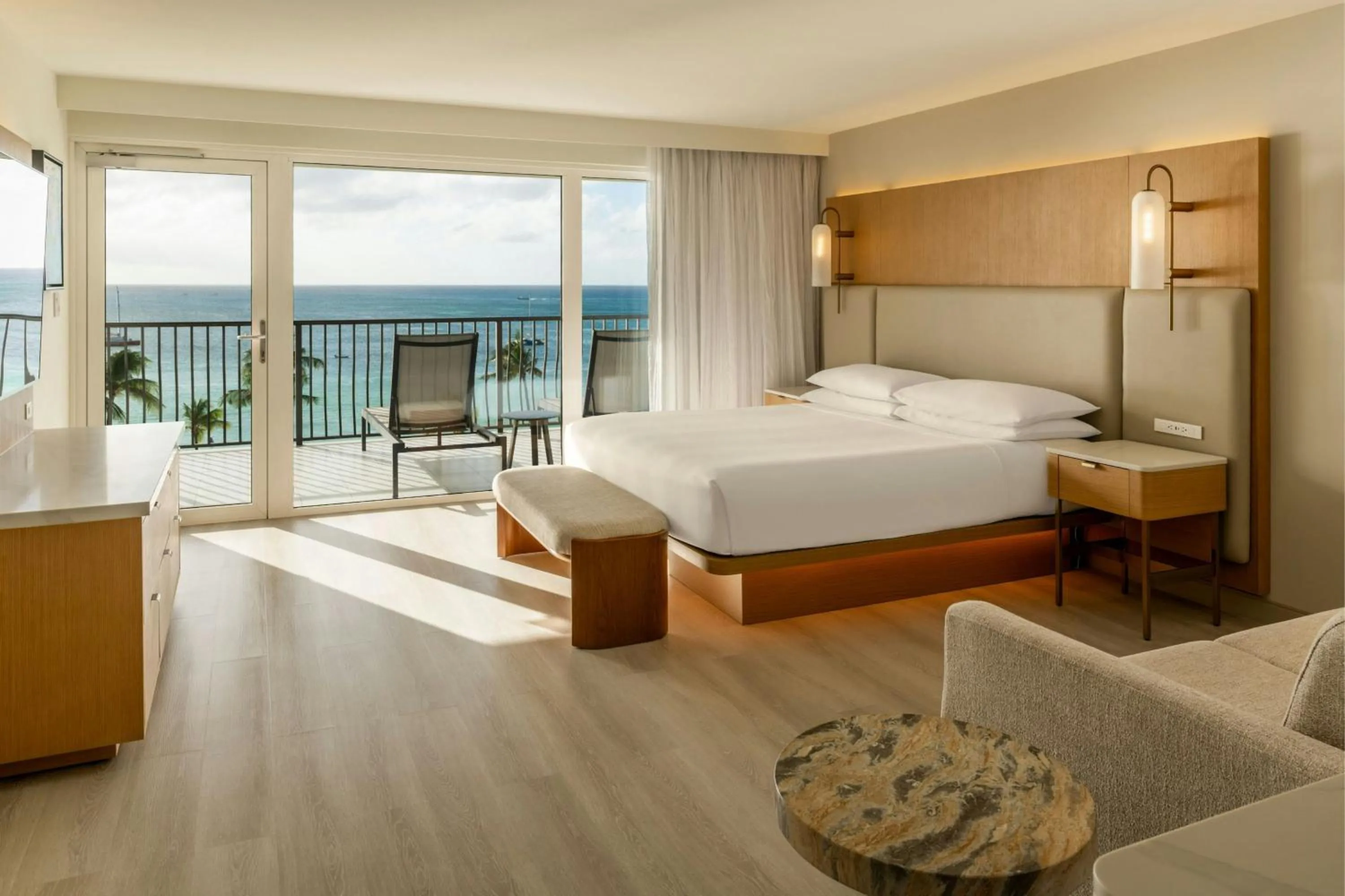 Bedroom, Bed in Aruba Marriott Resort & Stellaris Casino