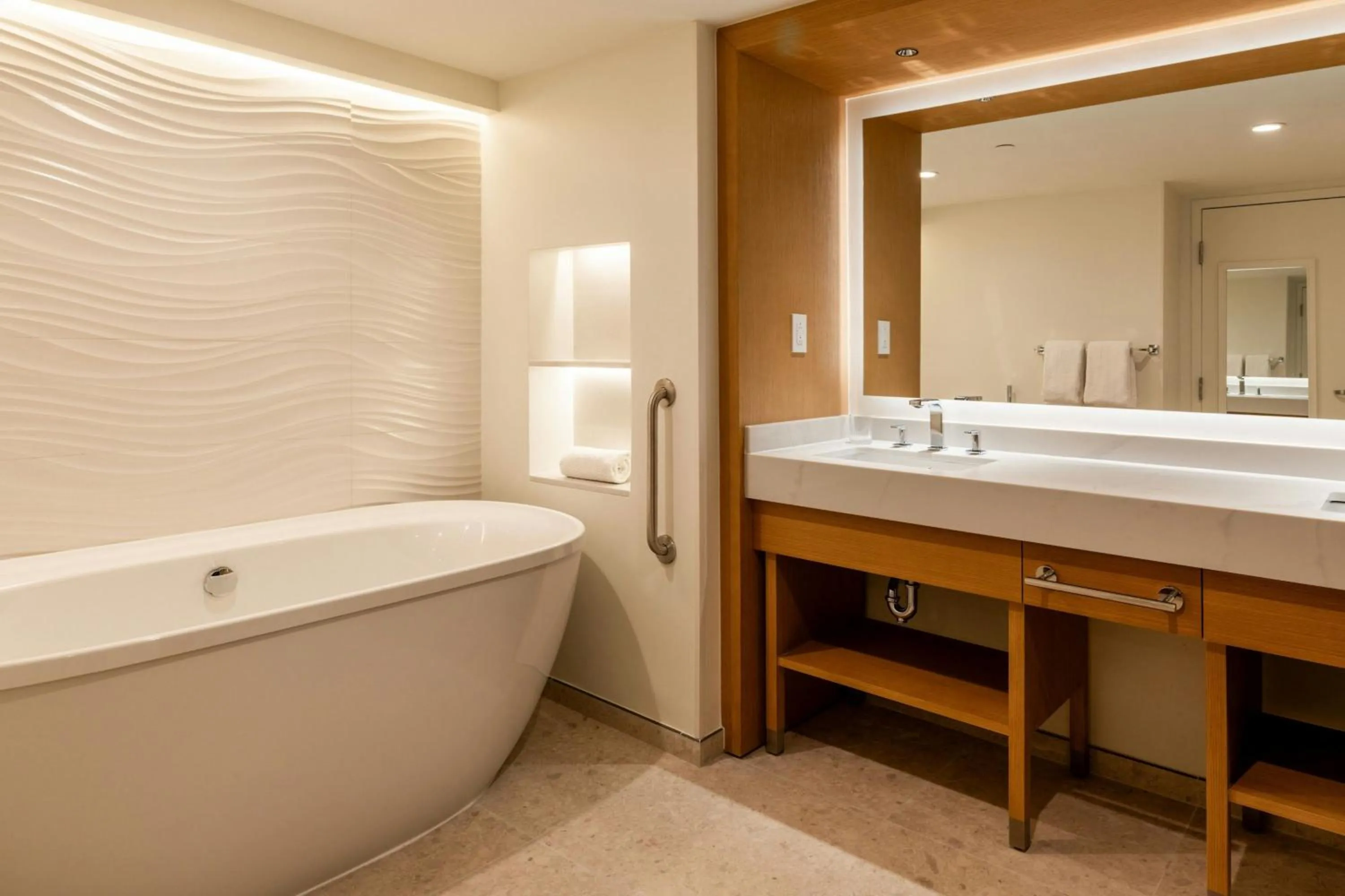 Bathroom in Aruba Marriott Resort & Stellaris Casino