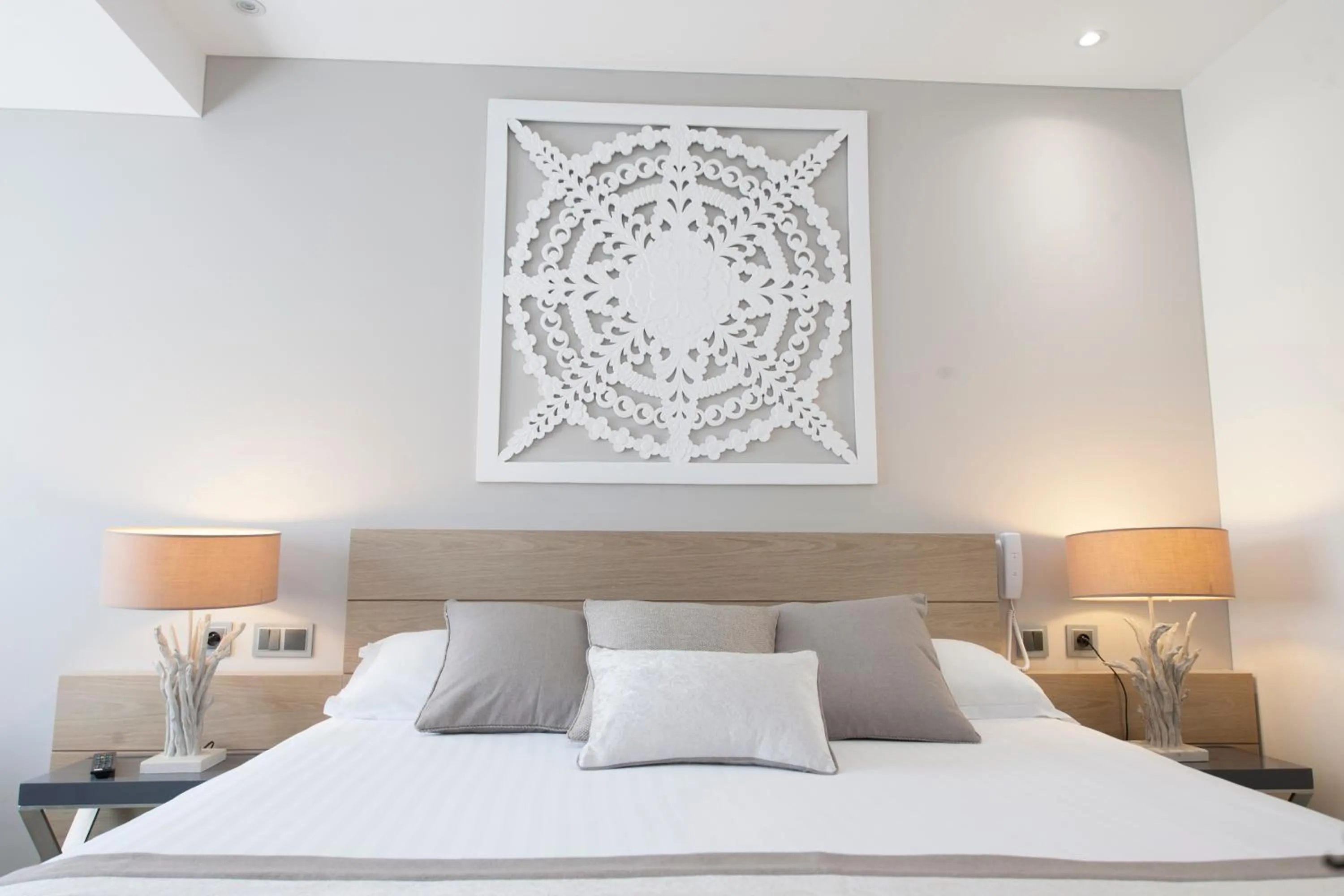 Property building, Bed in Le Spinaker