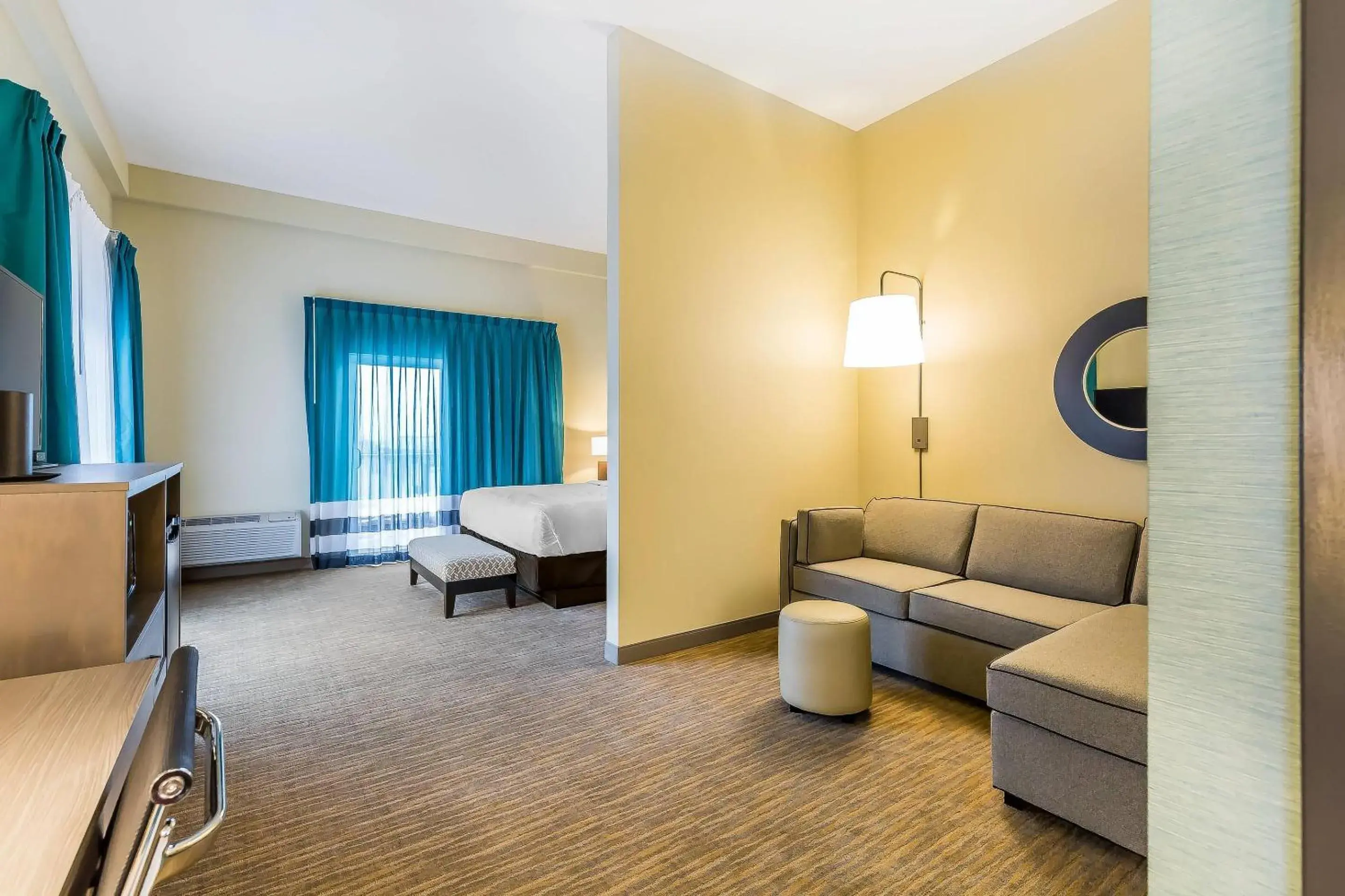 Deluxe King Suite with Marina View in Marina Bay Hotel & Suites, an Ascend Collection Hotel Deluxe King Suite with Marina View in Marina Bay Hotel & Suites, an Ascend Collection Hotel